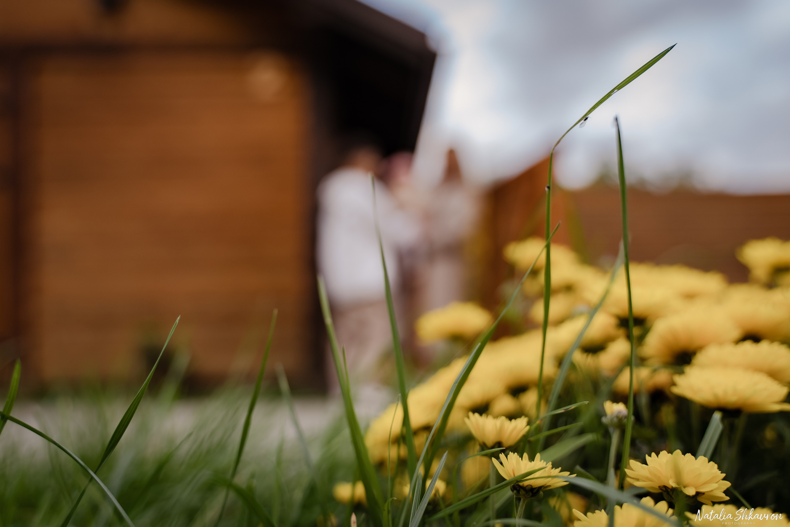 Сімейна фотосесія восени біля води. Family photographer in Kiev Natalia Shkavron