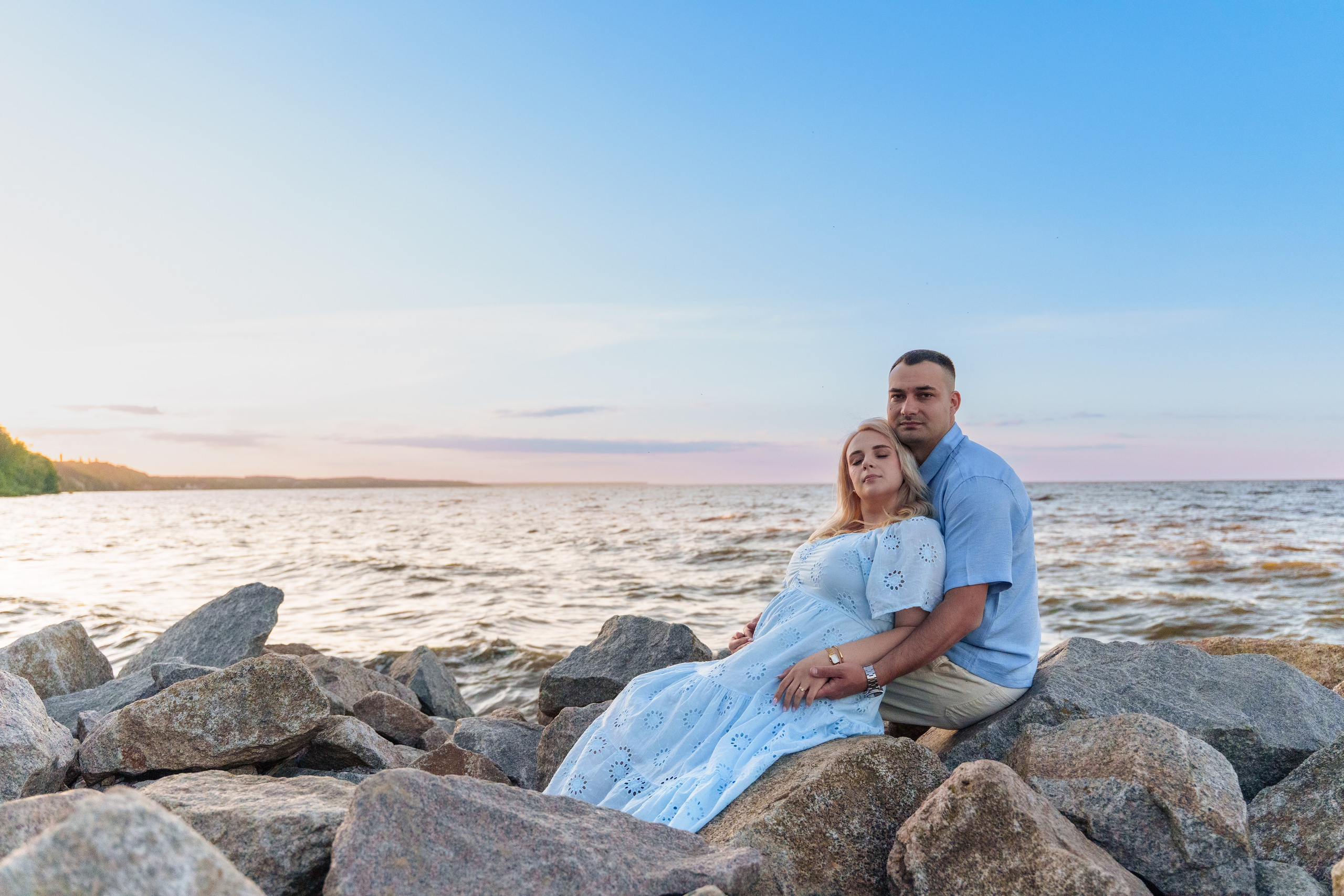 Гендер паті на Київському морі. Family photographer in Kiev Natalia Shkavron