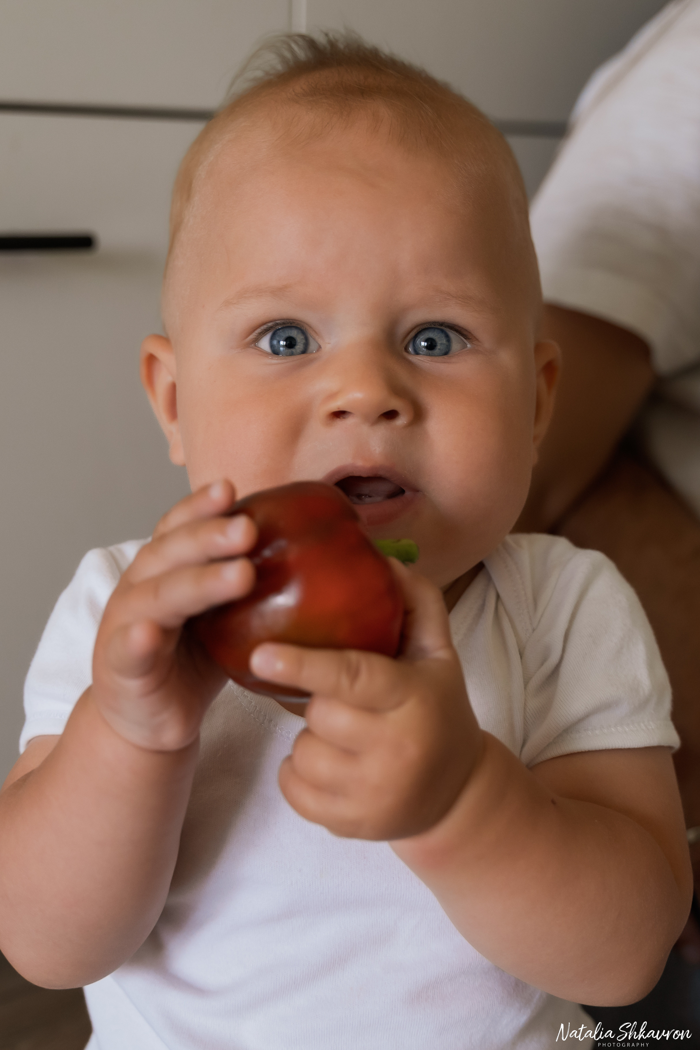 Сімейна фотосесія дома. Сімейний фотограф Київ Наталія Шкаврон
