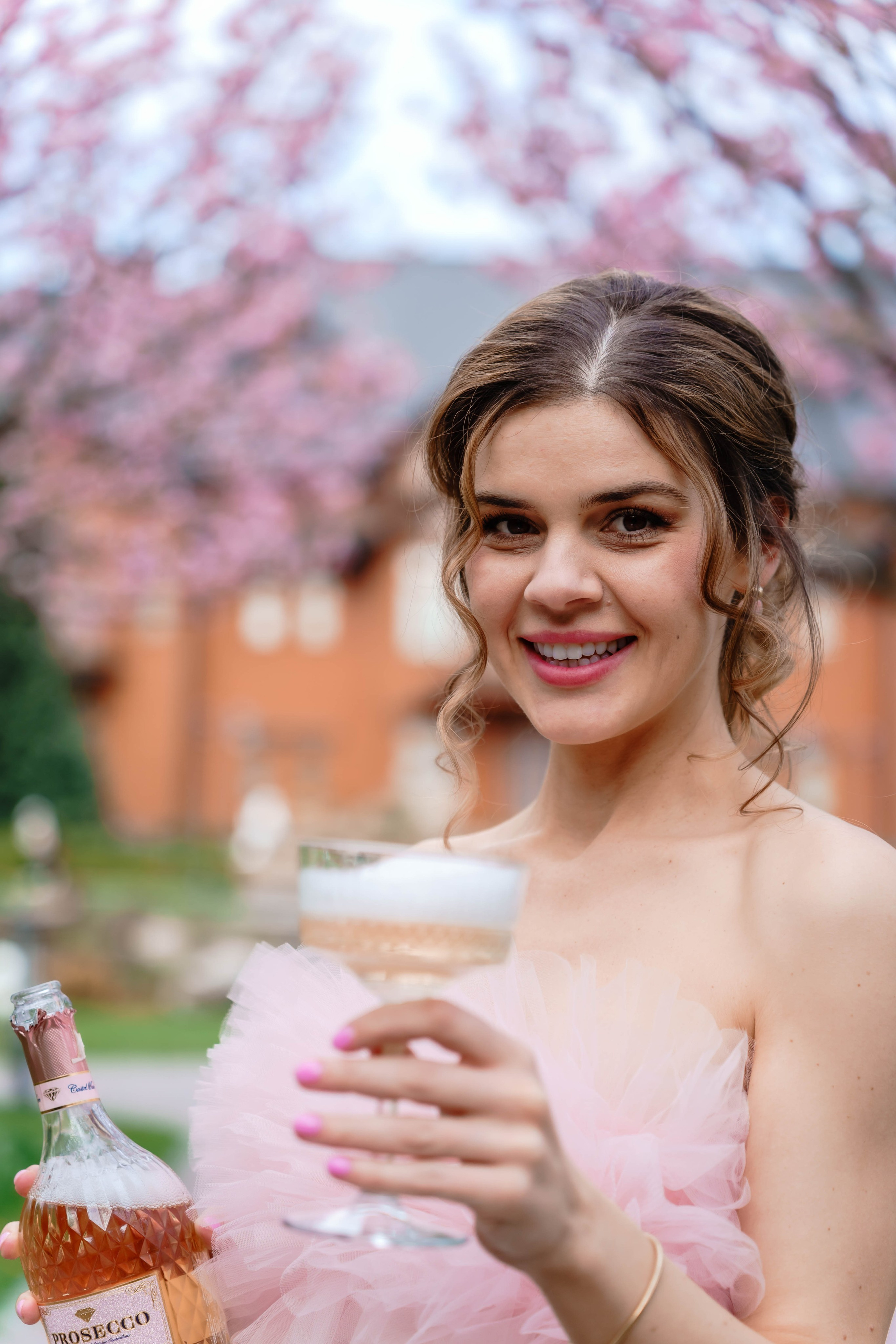 Фотосесія в сакурах. Family photographer in Kiev Natalia Shkavron