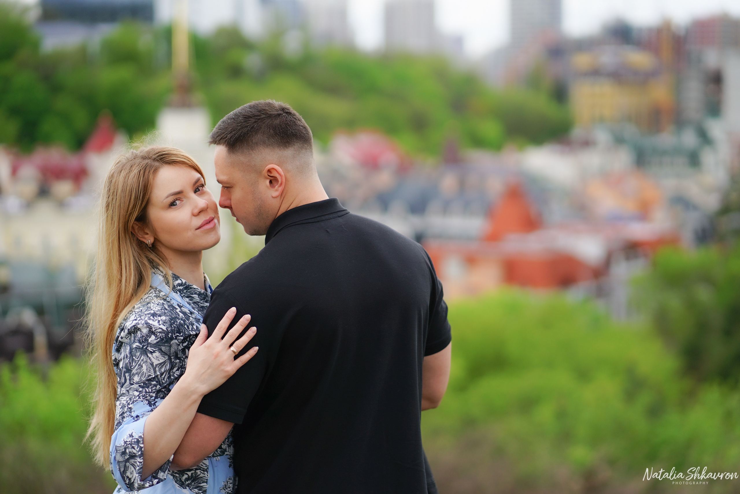 Фотосесія на Анндрієвському узвозі. Сімейний фотограф Київ Наталія Шкаврон