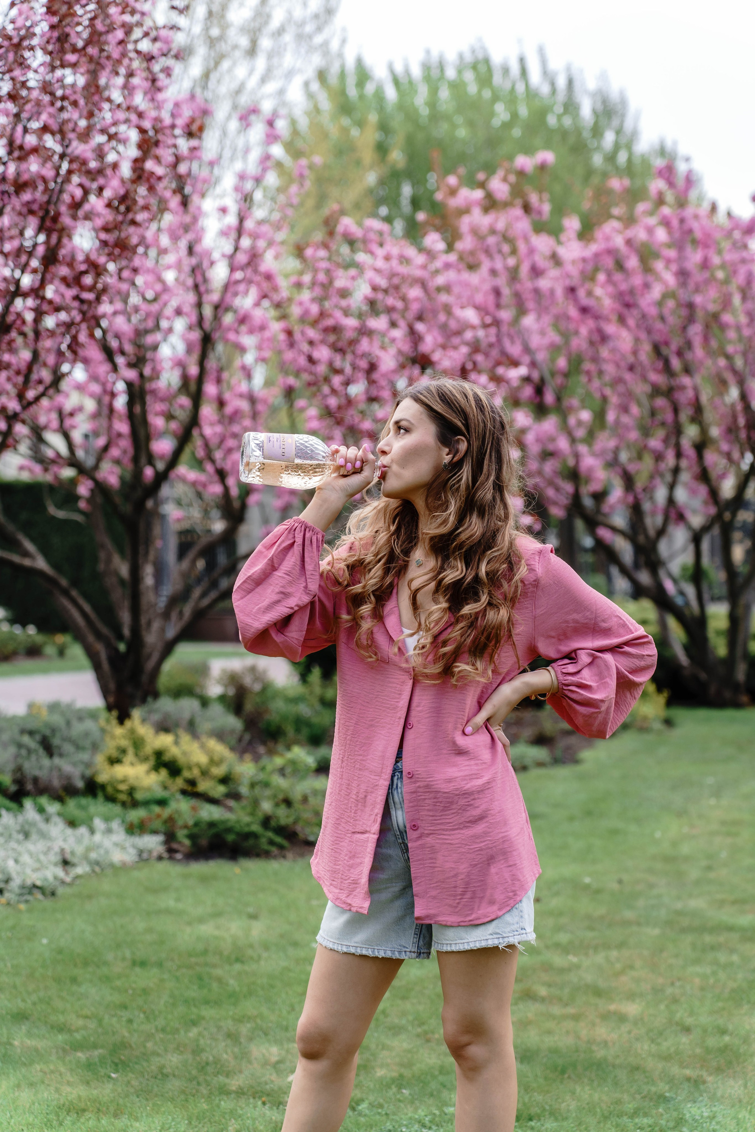 Фотосесія в сакурах. Family photographer in Kiev Natalia Shkavron