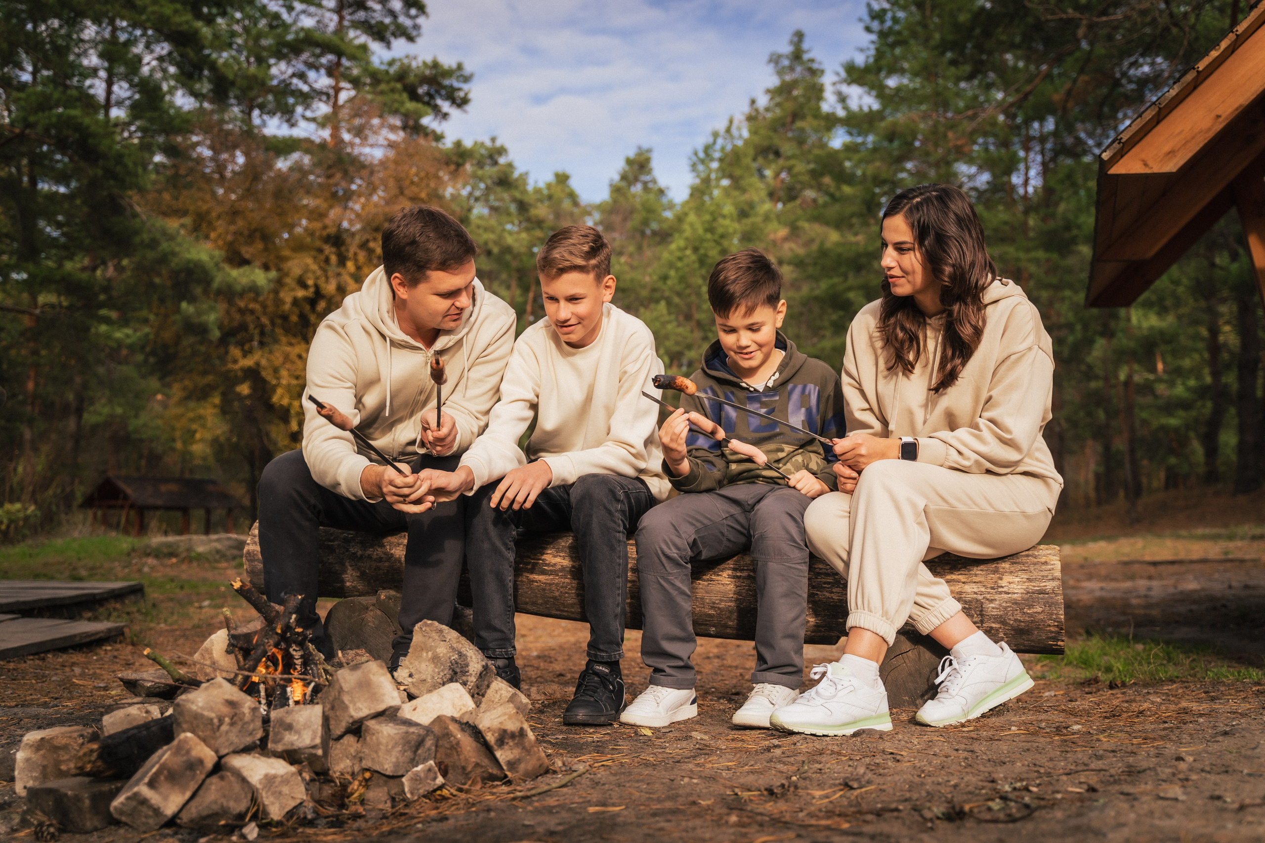 Сімейна фотосесія на природі біля Коростишівського карєру. Сімейний фотограф Київ Наталія Шкаврон