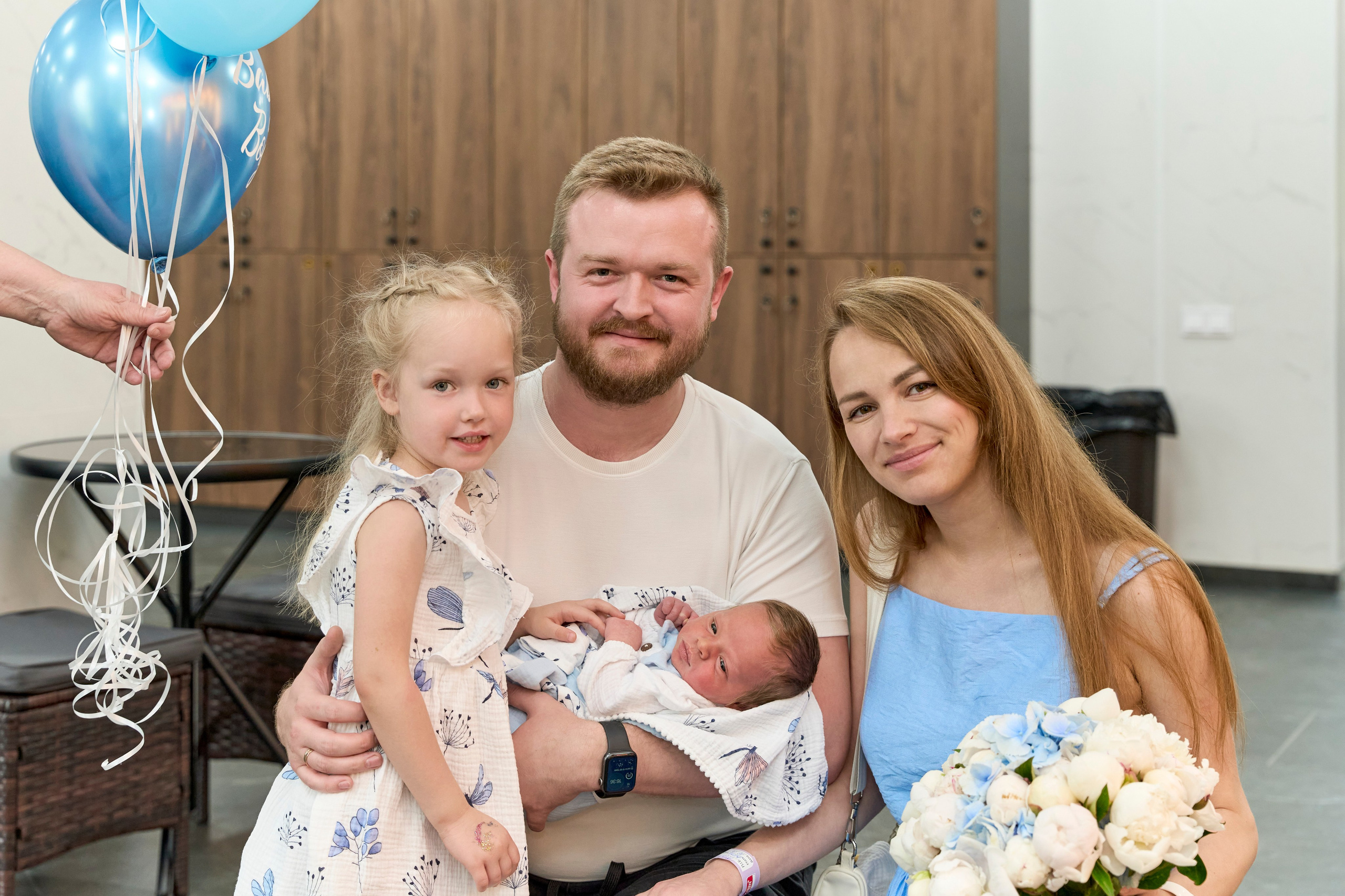 Виписка з пологового №3. Family photographer in Kiev Natalia Shkavron