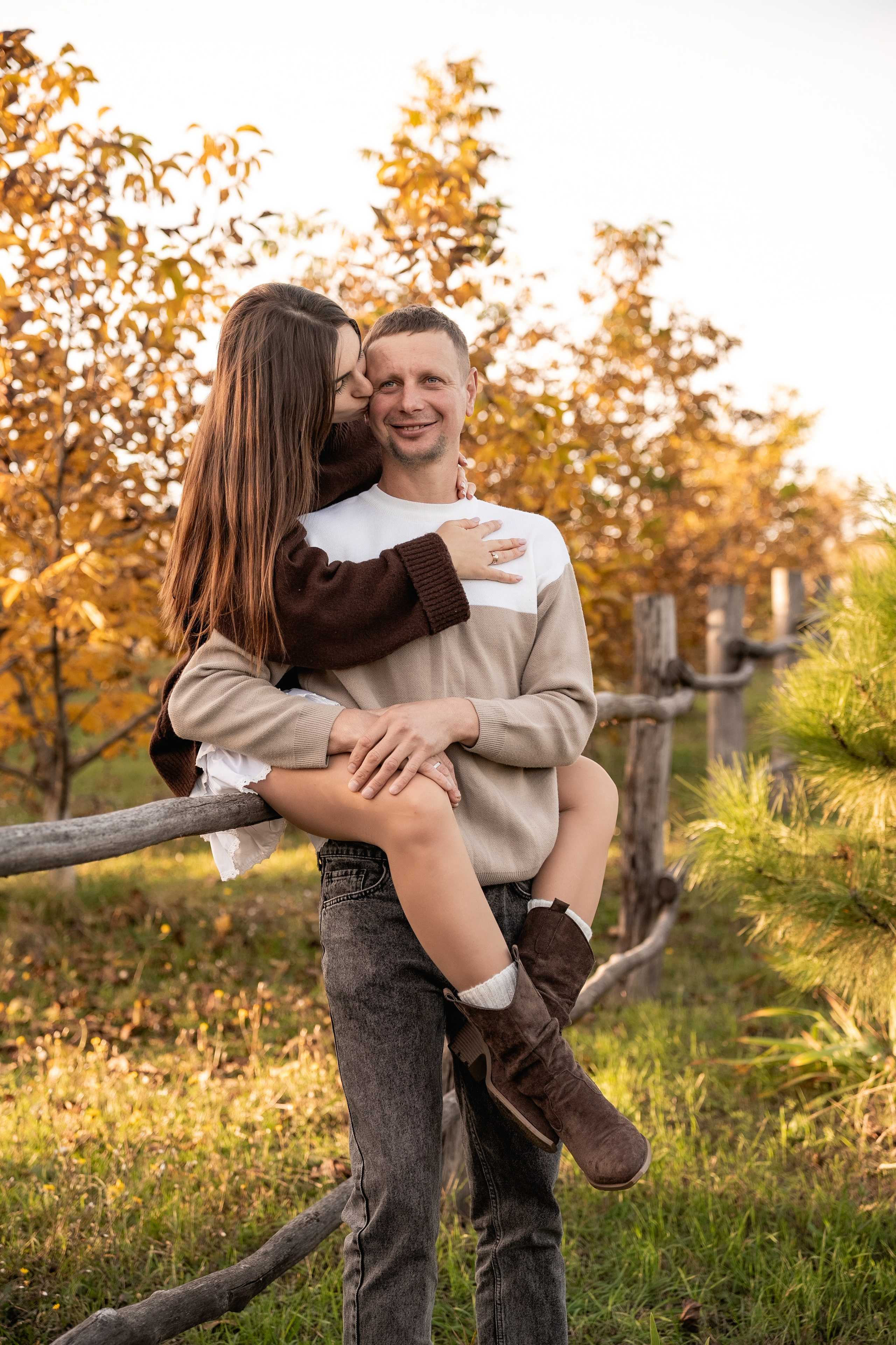 Сімейна фотосесія на кінній фермі. Family photographer in Kiev Natalia Shkavron