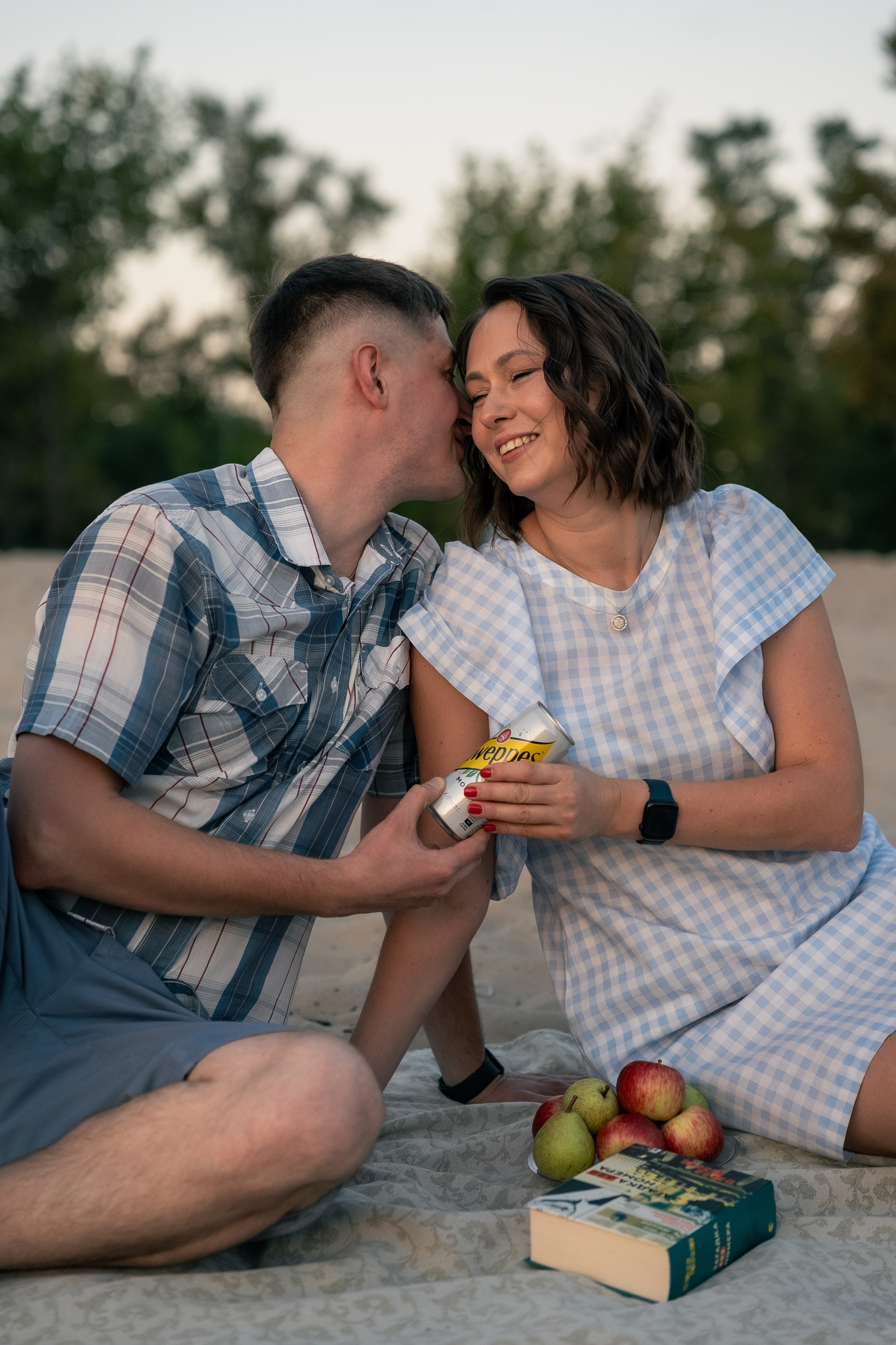 Сімейна фотосесія на Трухановому острові. Сімейний фотограф Київ Наталія Шкаврон