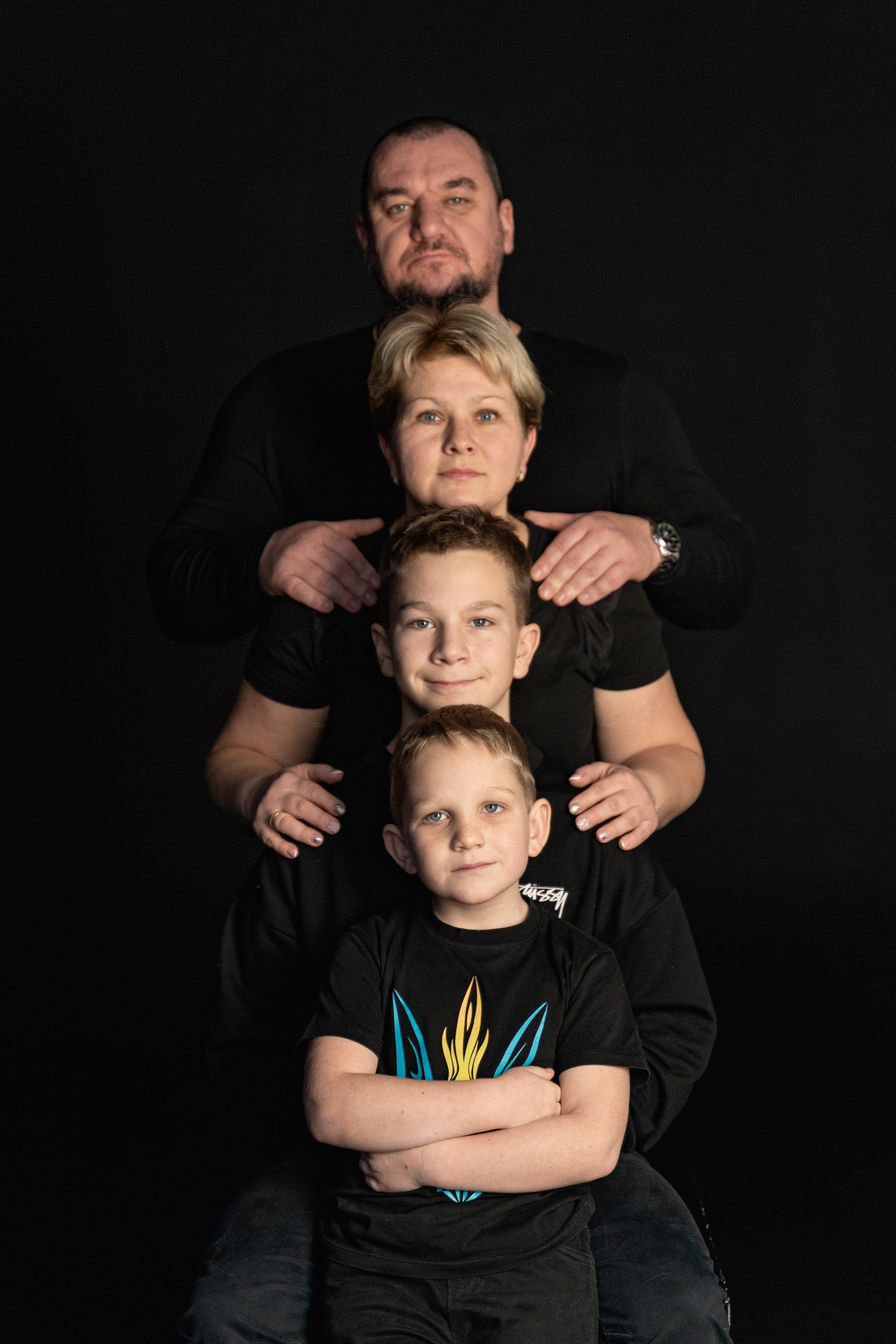 Сімейна фотосесія в чорно білому стилі. Сімейний фотограф Київ Наталія Шкаврон