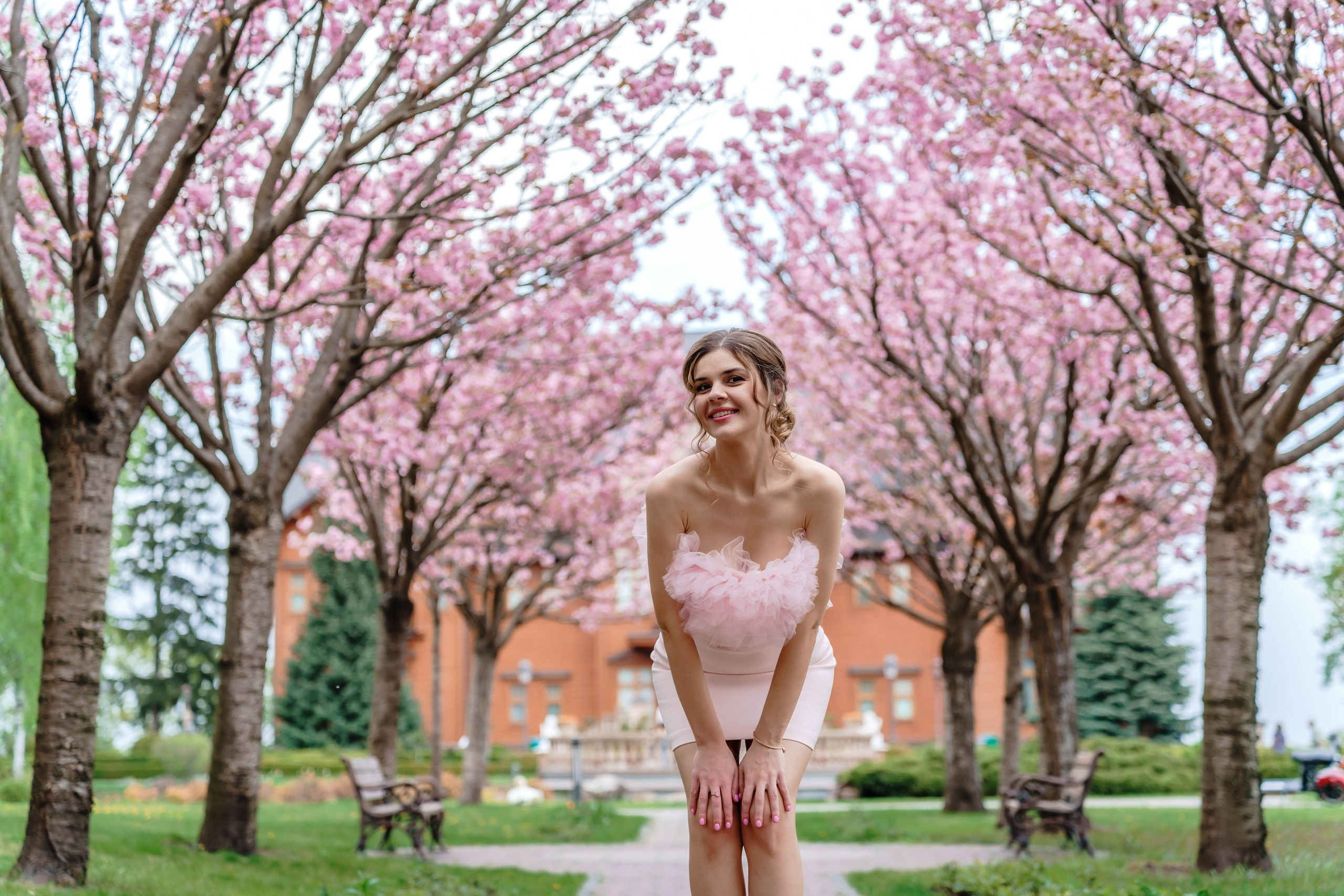 Фотосесія в сакурах. Family photographer in Kiev Natalia Shkavron