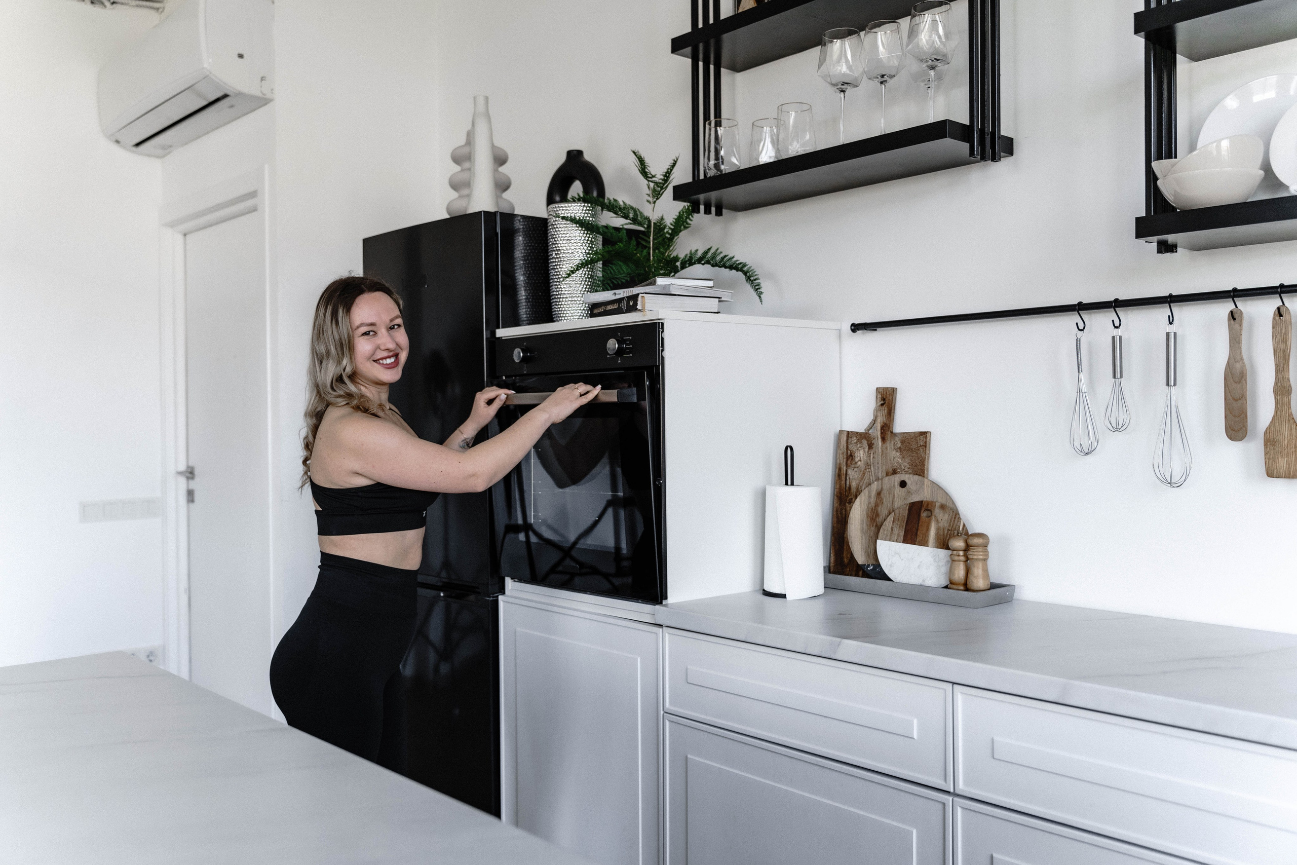 Бренд фотосесія для тренера, фотосессия фитнес-тренера, визуал для блога фитнес-тренера, фотосесія для тренера, спортивна фотосесія, спортивна фотосесія київ, фотосесія для тренера київ, фотосессия в спортивном костюме ,фотосесія для тренера київ, фотосесія для спорту київ, 