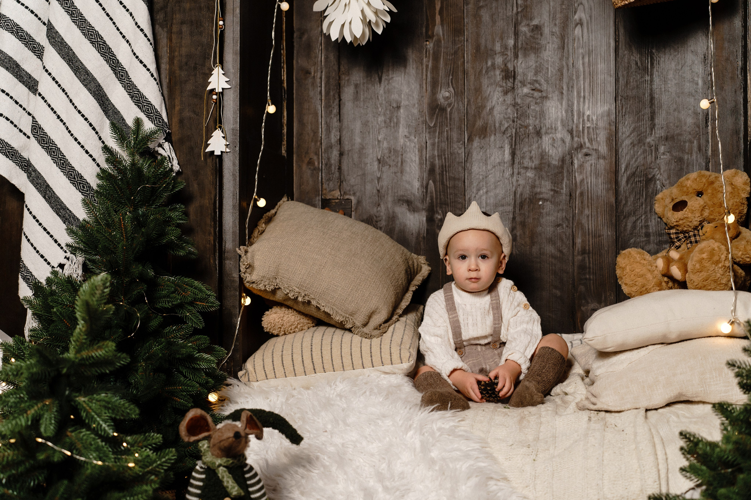 Новорічна фотосесія мами та сина. Family photographer in Kiev Natalia Shkavron