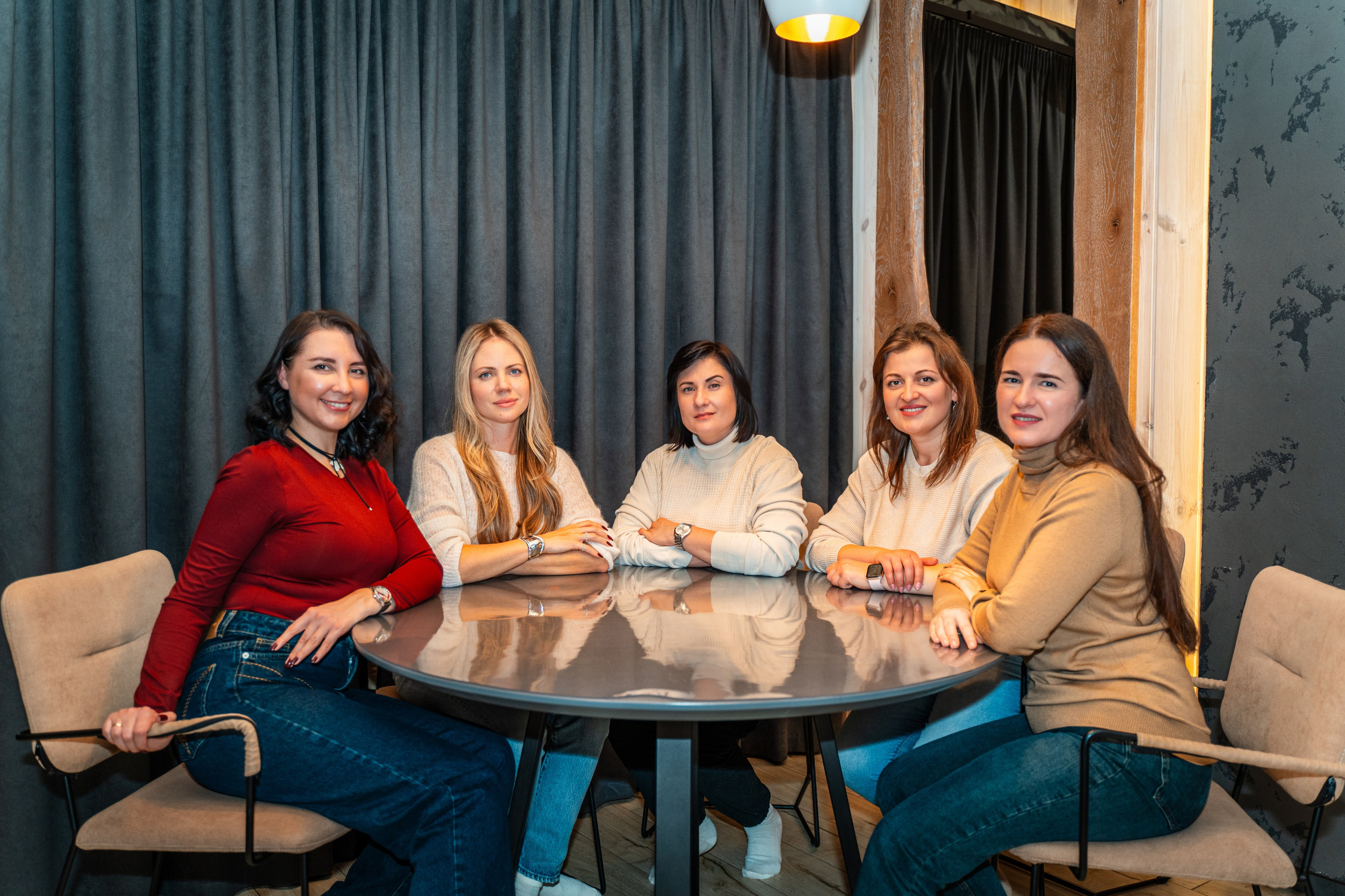 Зустріч з подругами. Сімейний фотограф Київ Наталія Шкаврон