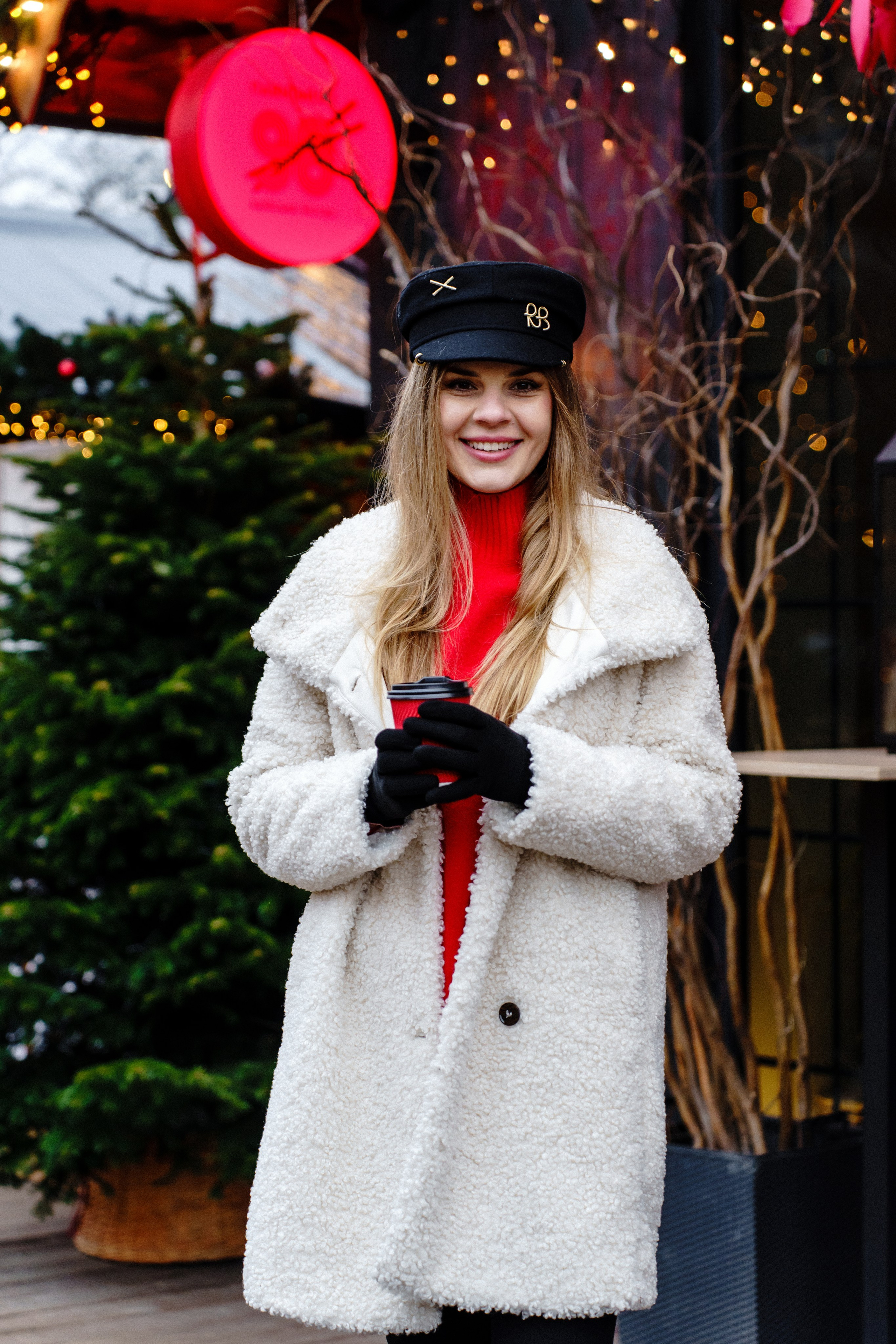 Новорічна індивідуальна фотосесія на ВДНГ. Сімейний фотограф Київ Наталія Шкаврон