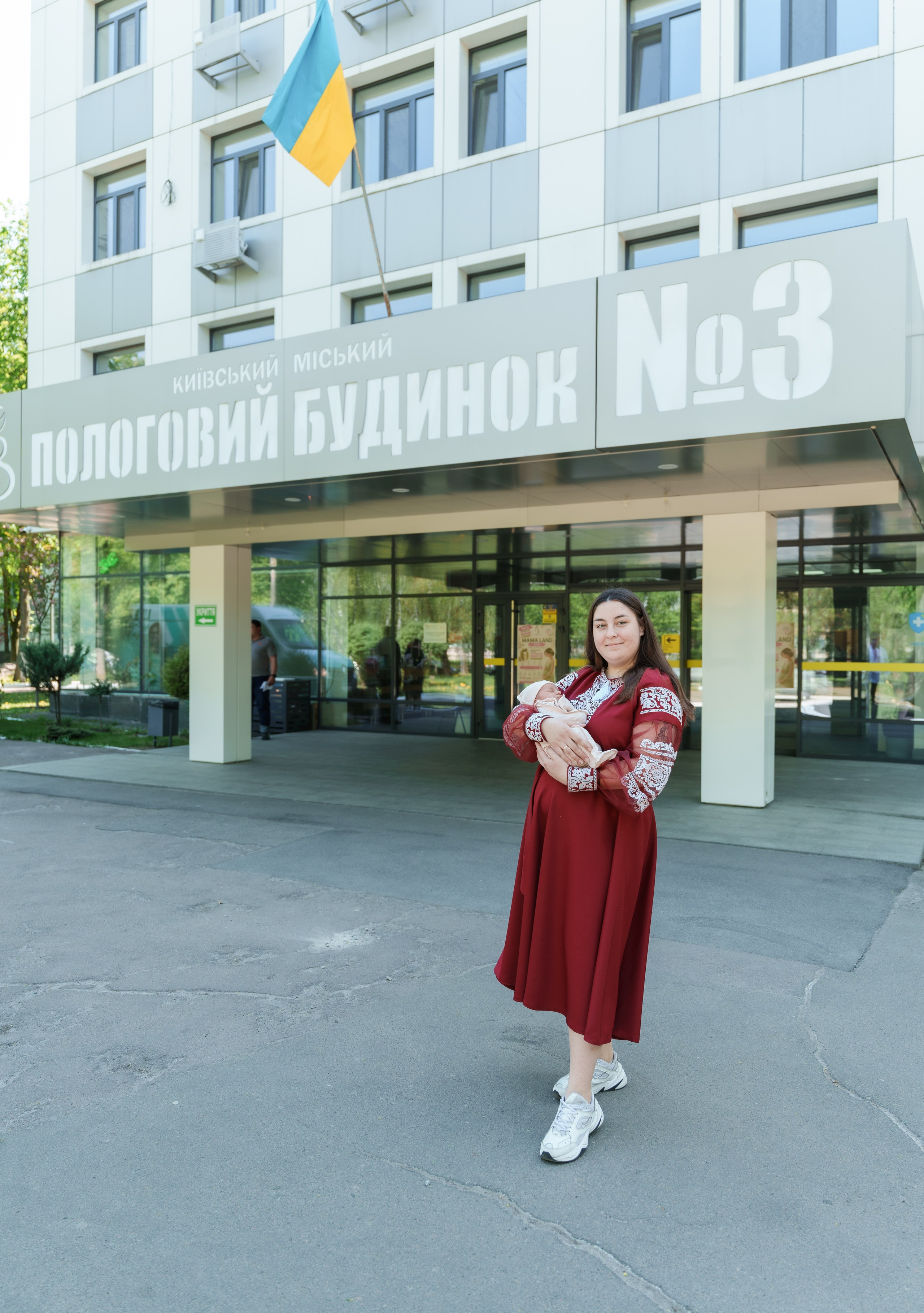 Виписка з пологового №3. Сімейний фотограф Київ Наталія Шкаврон
