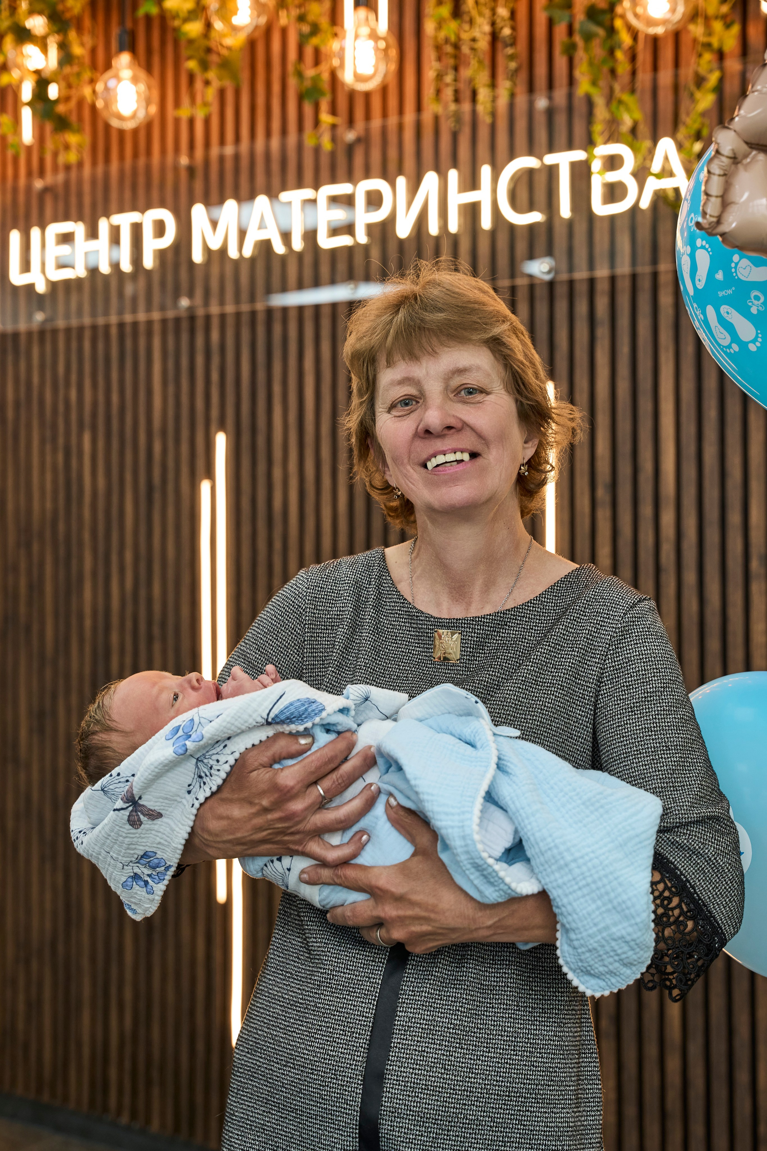 Виписка з пологового №3. Family photographer in Kiev Natalia Shkavron