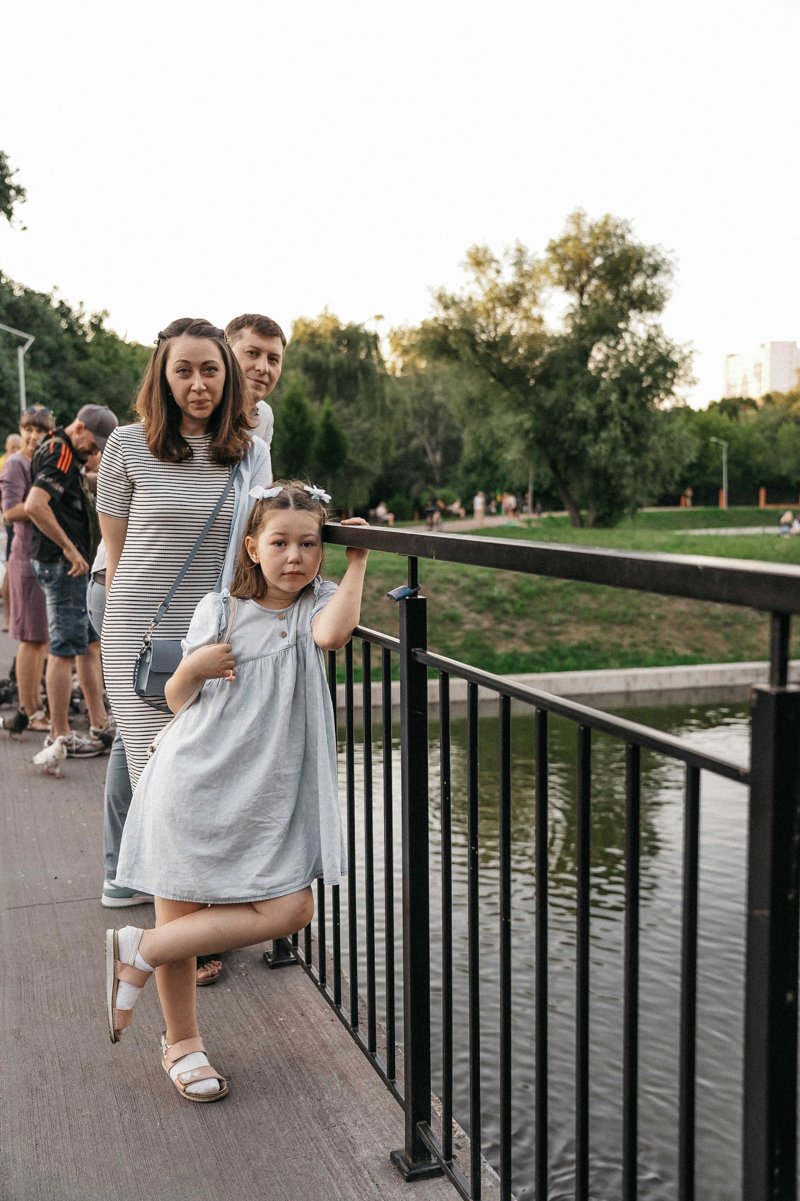 Сімейна фотосесія в парку. Сімейний фотограф Київ Наталія Шкаврон