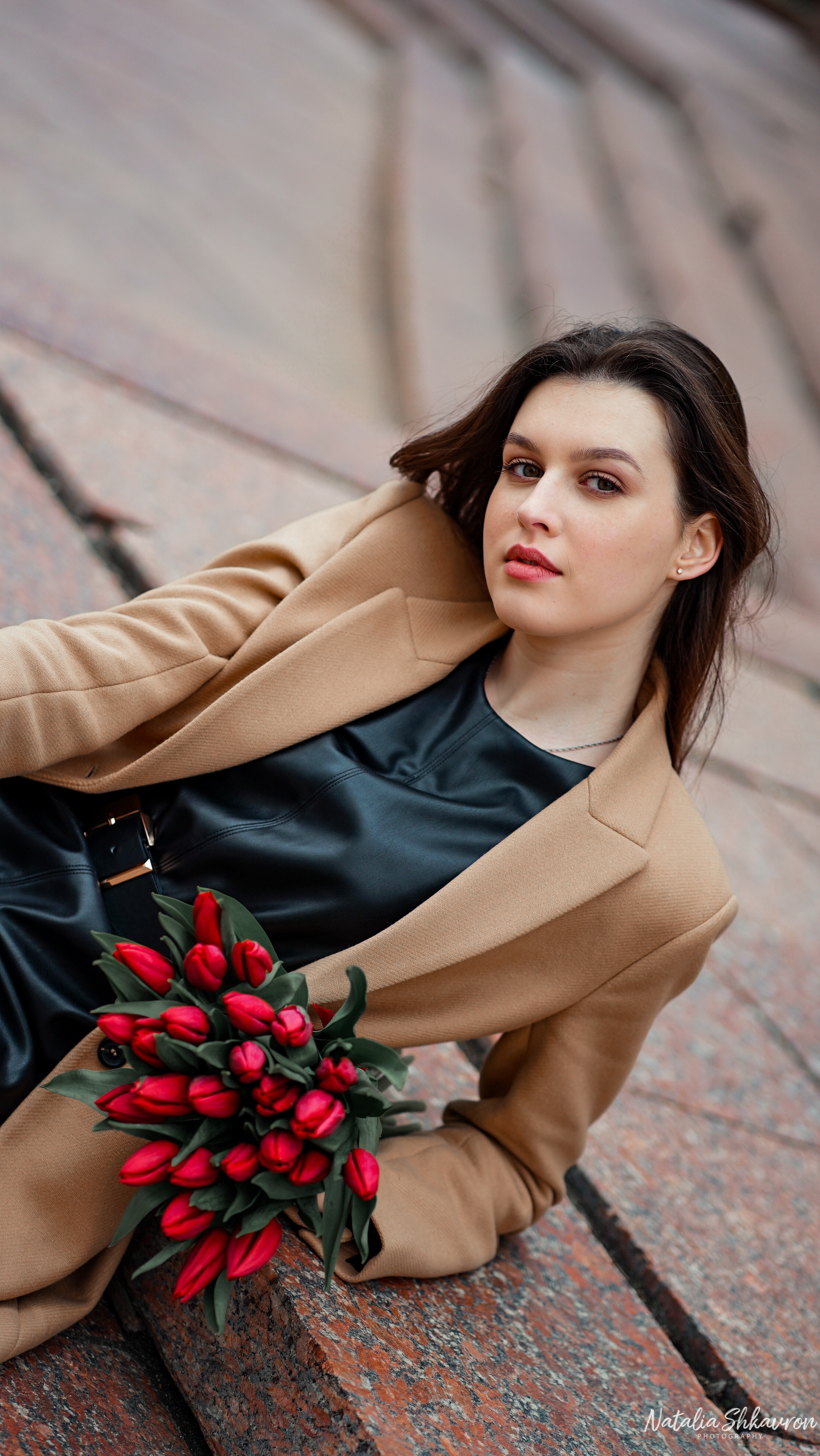 Індивідуальна фотосесія біля Оперного театру Київ. Сімейний фотограф Київ Наталія Шкаврон