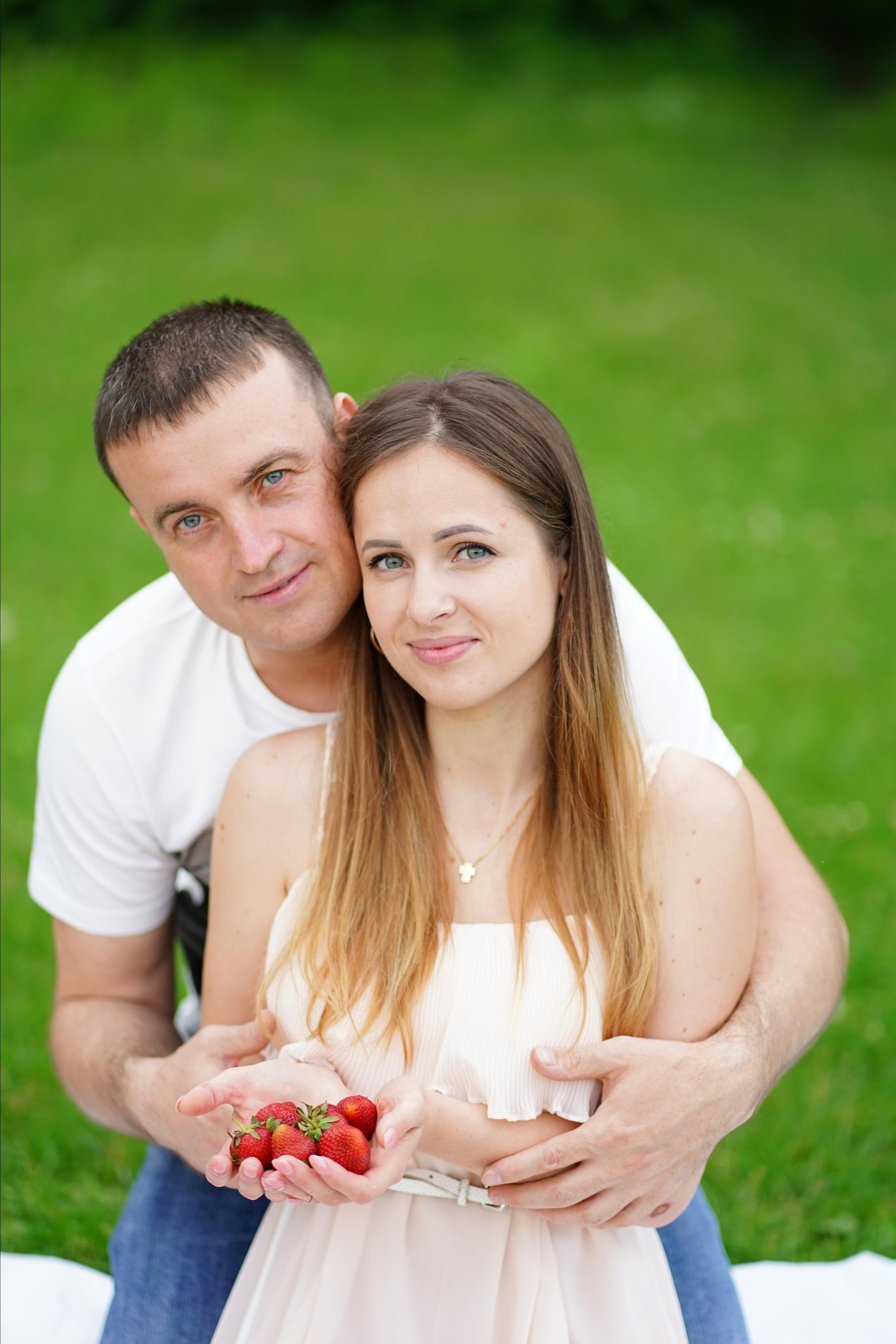 Сімейна фотосесія в стилі пікнік. Сімейний фотограф Київ Наталія Шкаврон