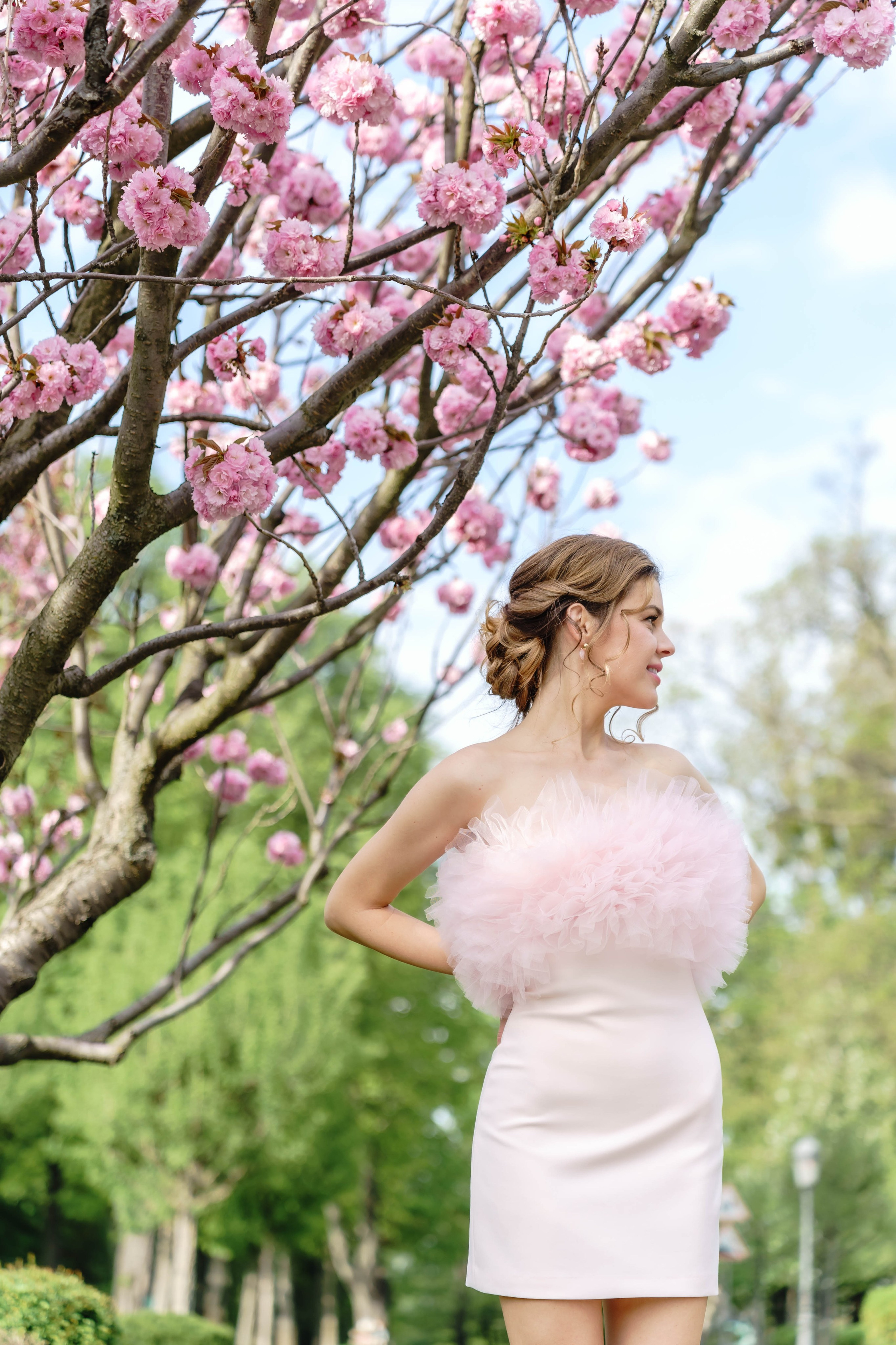 Фотосесія в сакурах. Family photographer in Kiev Natalia Shkavron