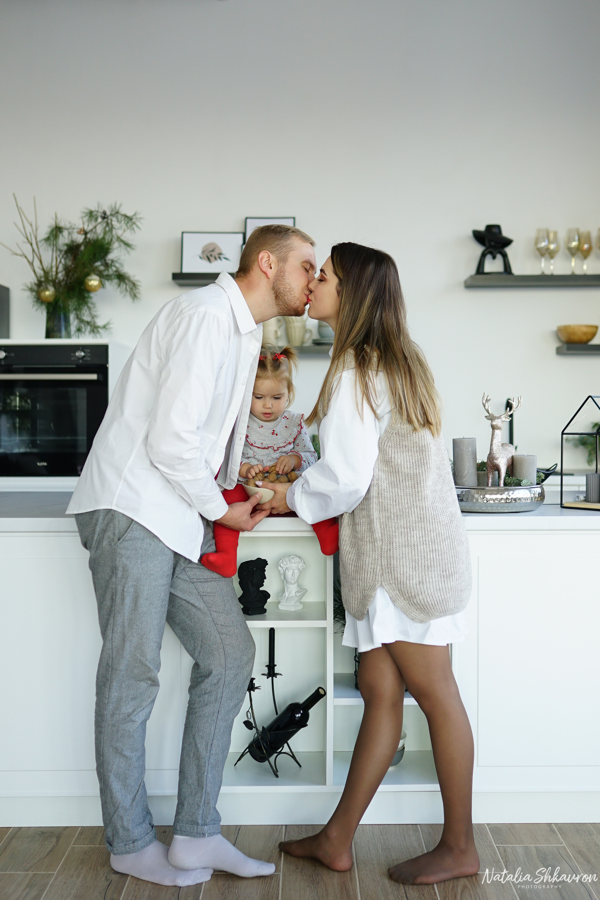 Новорічна сімейна фотосесія. Family photographer in Kiev Natalia Shkavron