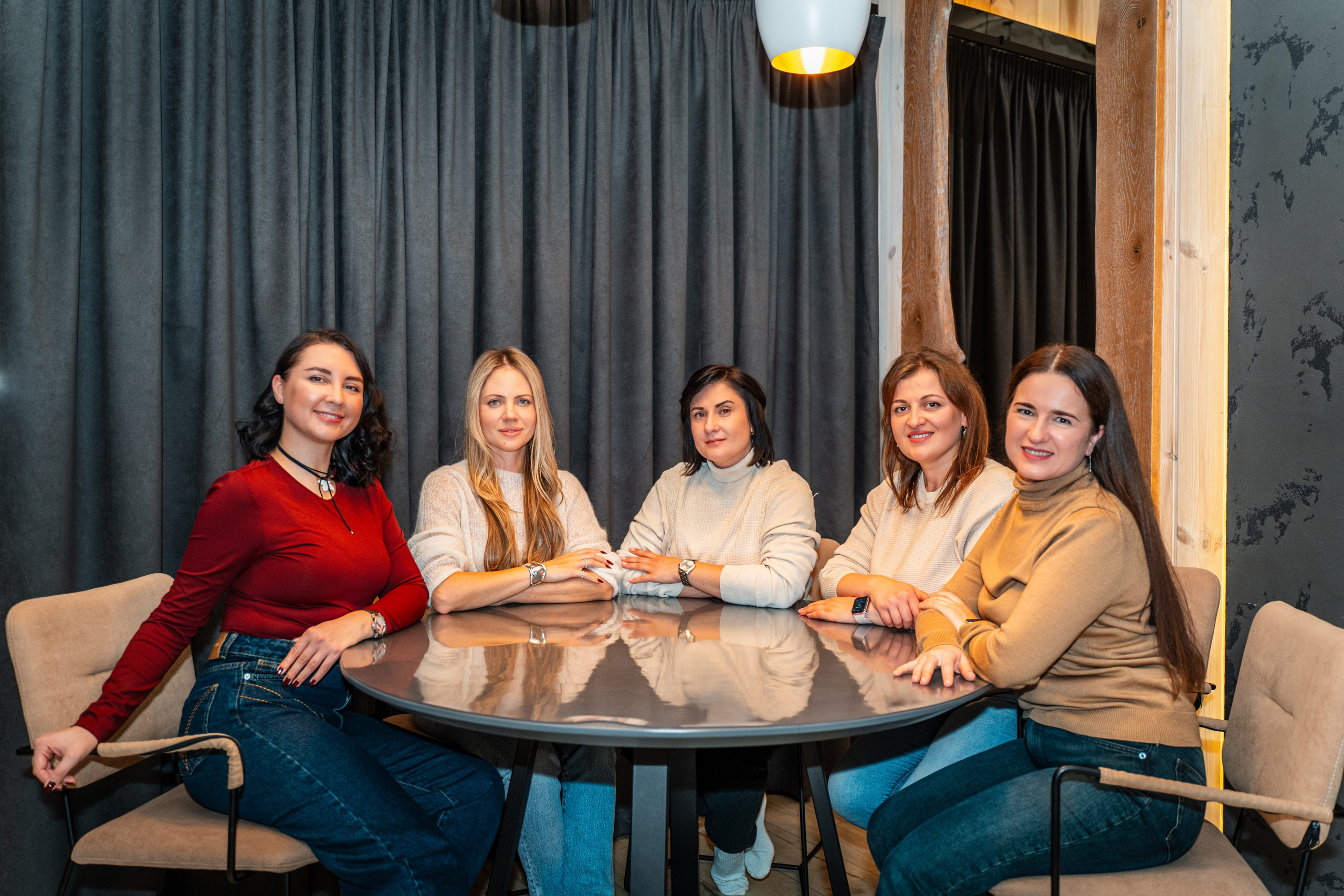 Зустріч з подругами. Сімейний фотограф Київ Наталія Шкаврон