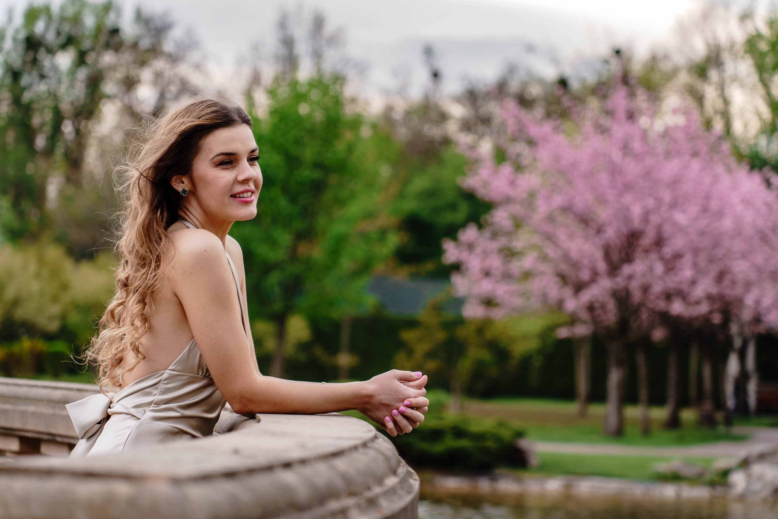 Фотосесія в сакурах. Family photographer in Kiev Natalia Shkavron