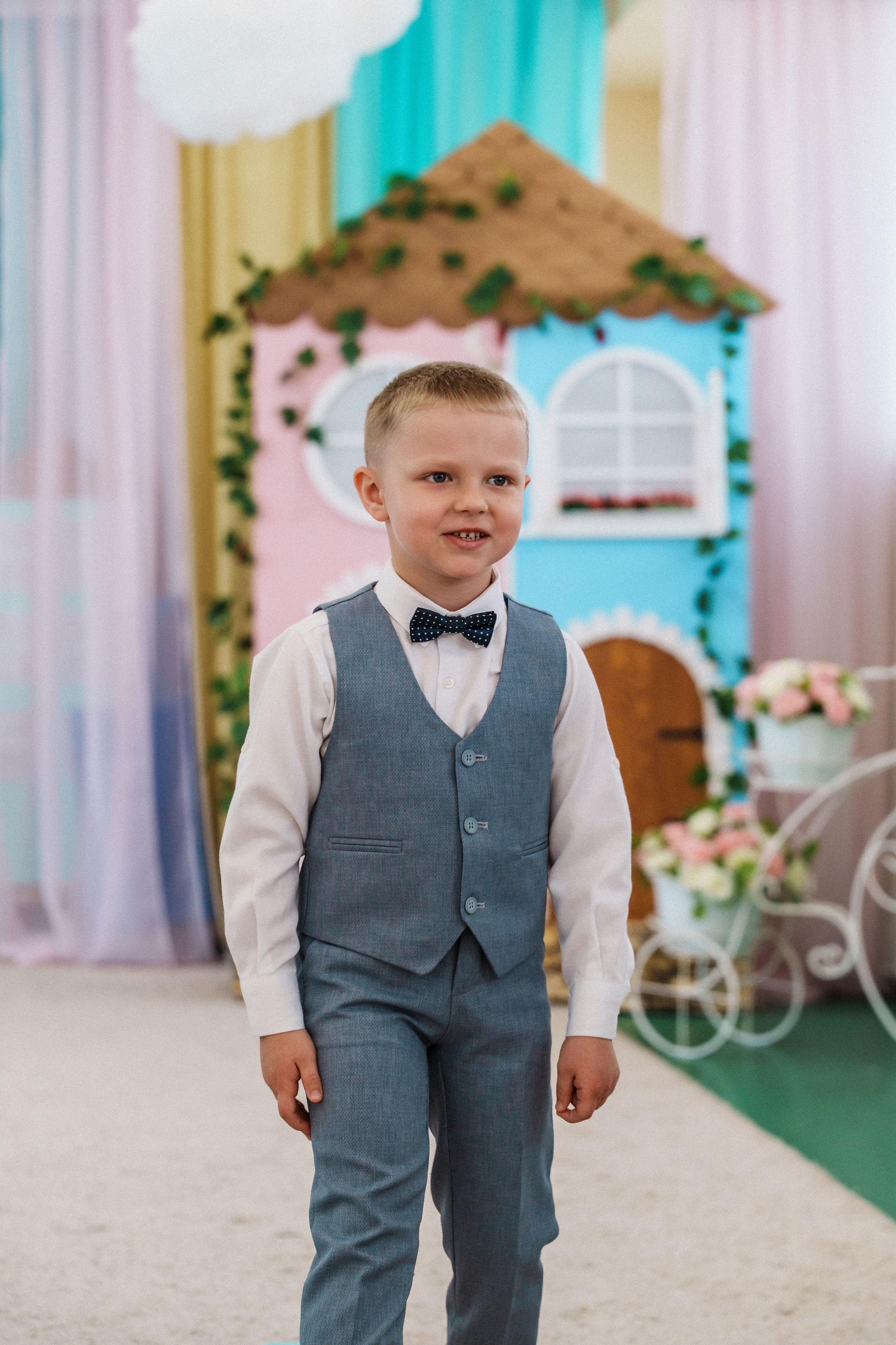 Випускний у садку. Сімейний фотограф Київ Наталія Шкаврон