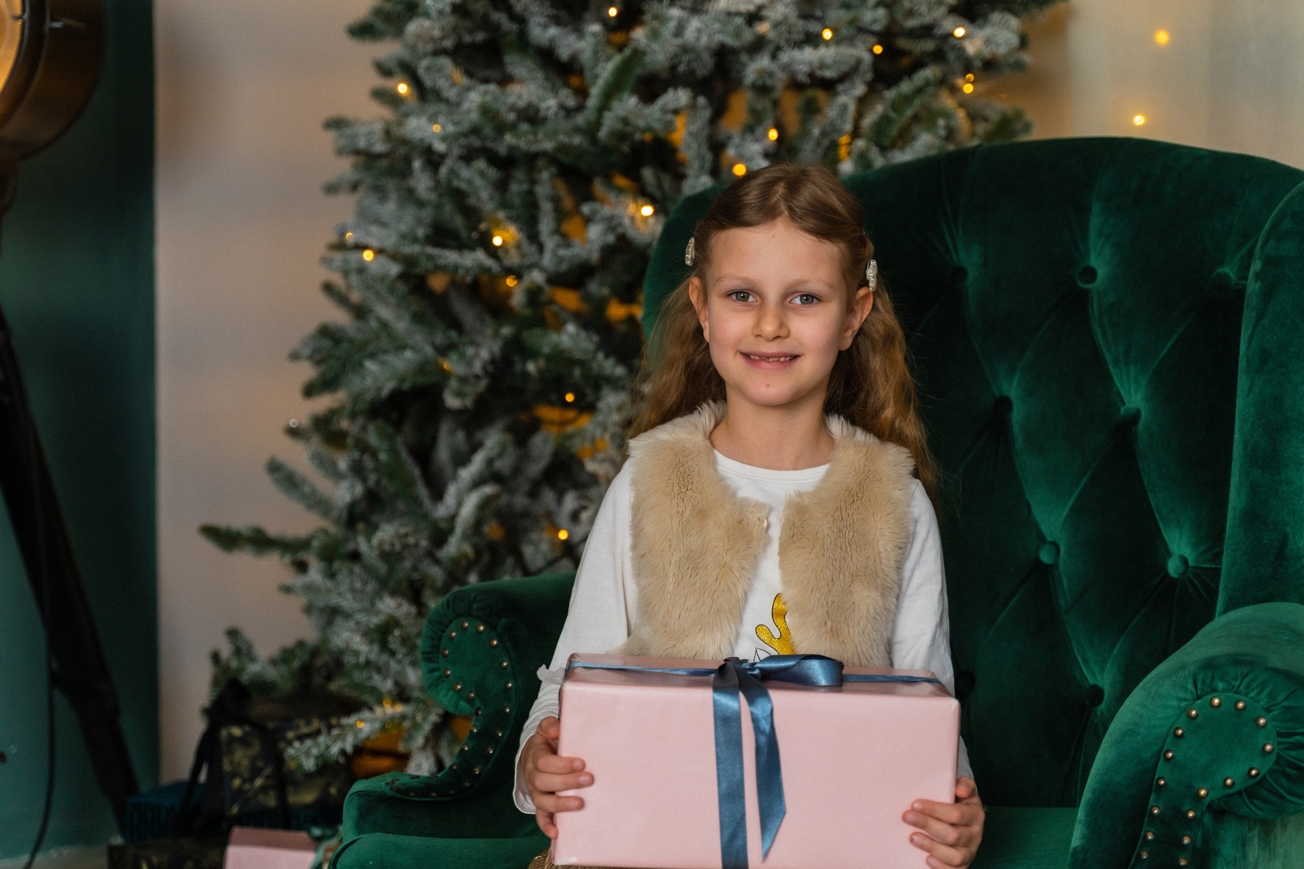 Новорічна фотосесія мама і доня. Сімейний фотограф Київ Наталія Шкаврон