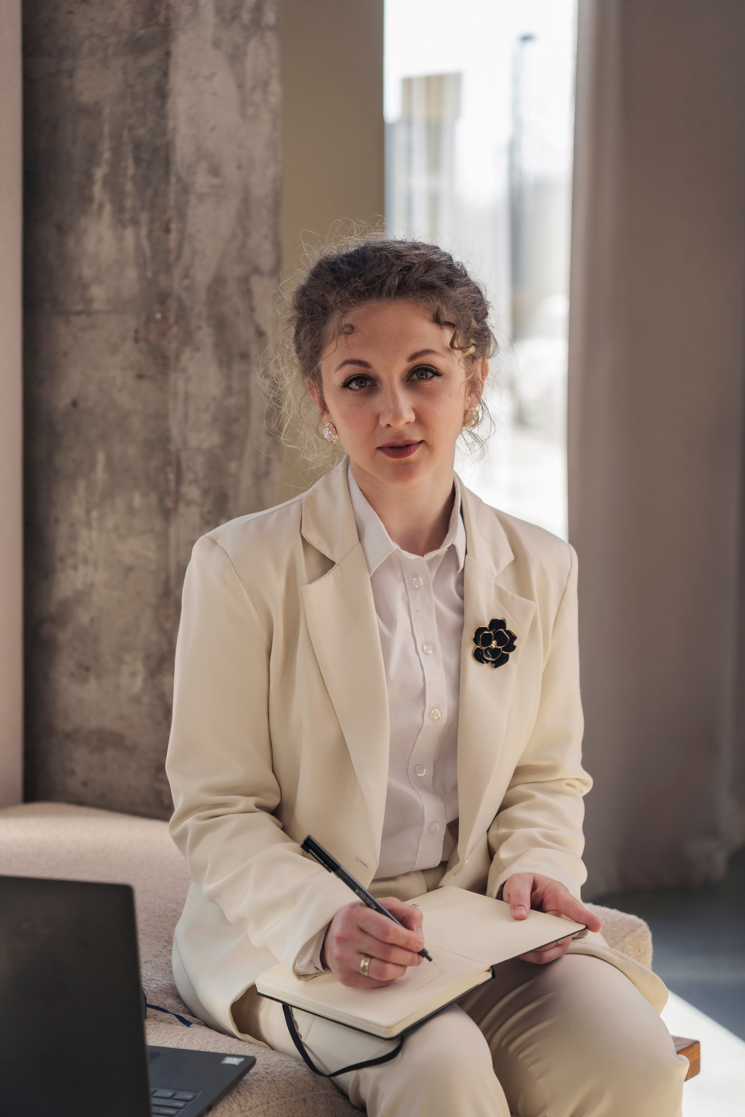 Жіночий бізнес портрет. Family photographer in Kiev Natalia Shkavron
