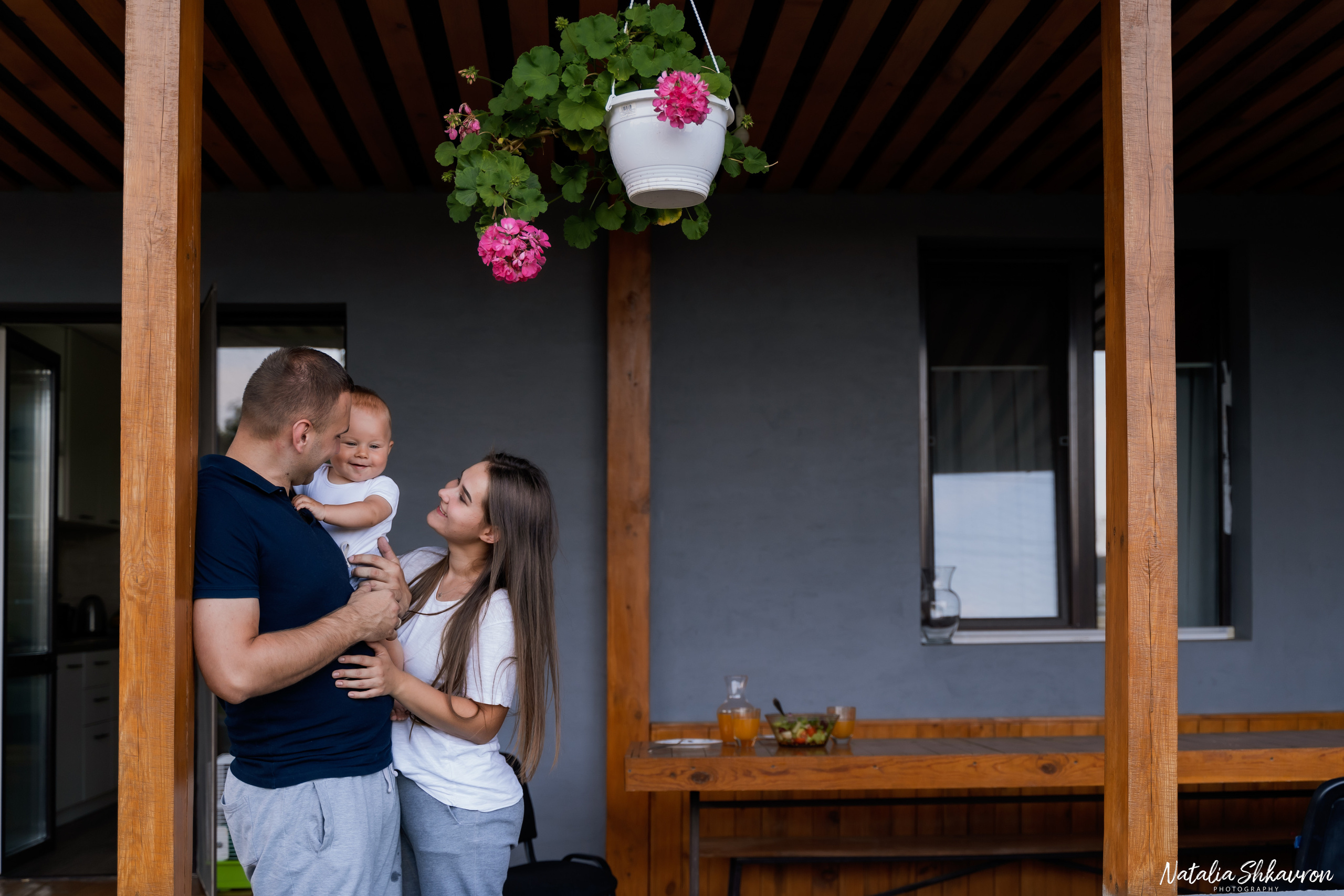 Сімейна фотосесія дома. Сімейний фотограф Київ Наталія Шкаврон