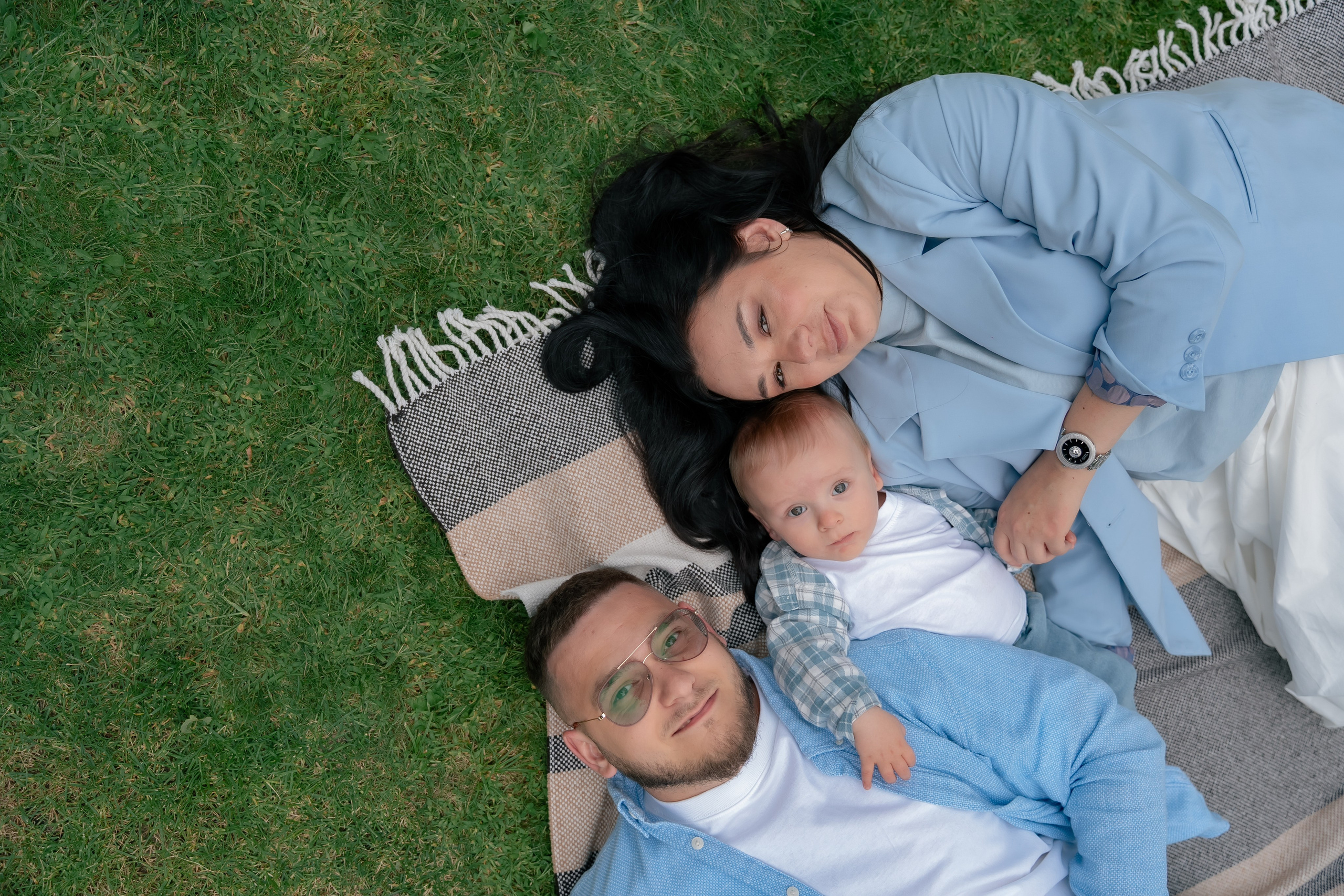 Сімейна фотосесія у парку Прага. Сімейний фотограф Київ Наталія Шкаврон