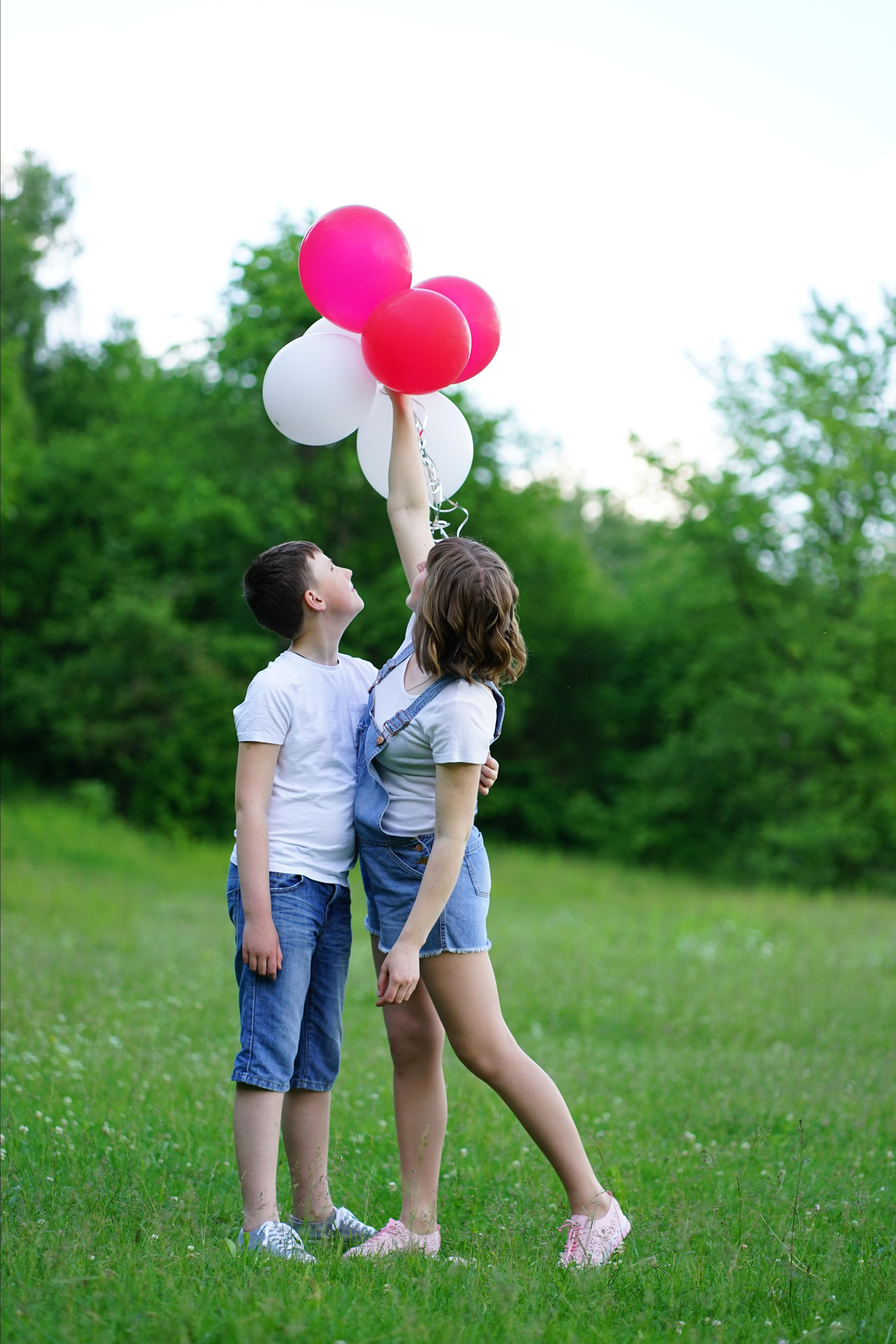 Полуничний фотопікнік. Сімейний фотограф Київ Наталія Шкаврон