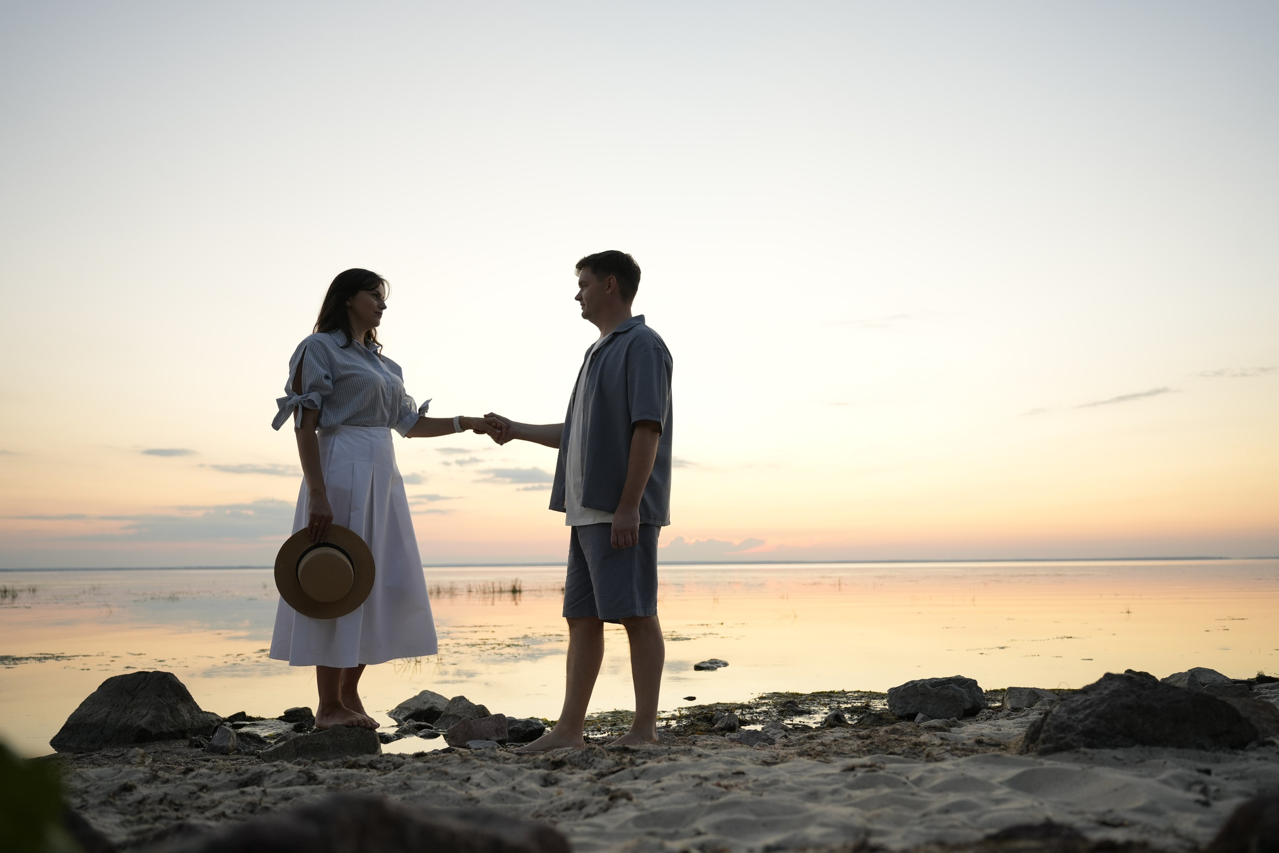 Сімейна фотосесія на Київському морі. Family photographer in Kiev Natalia Shkavron