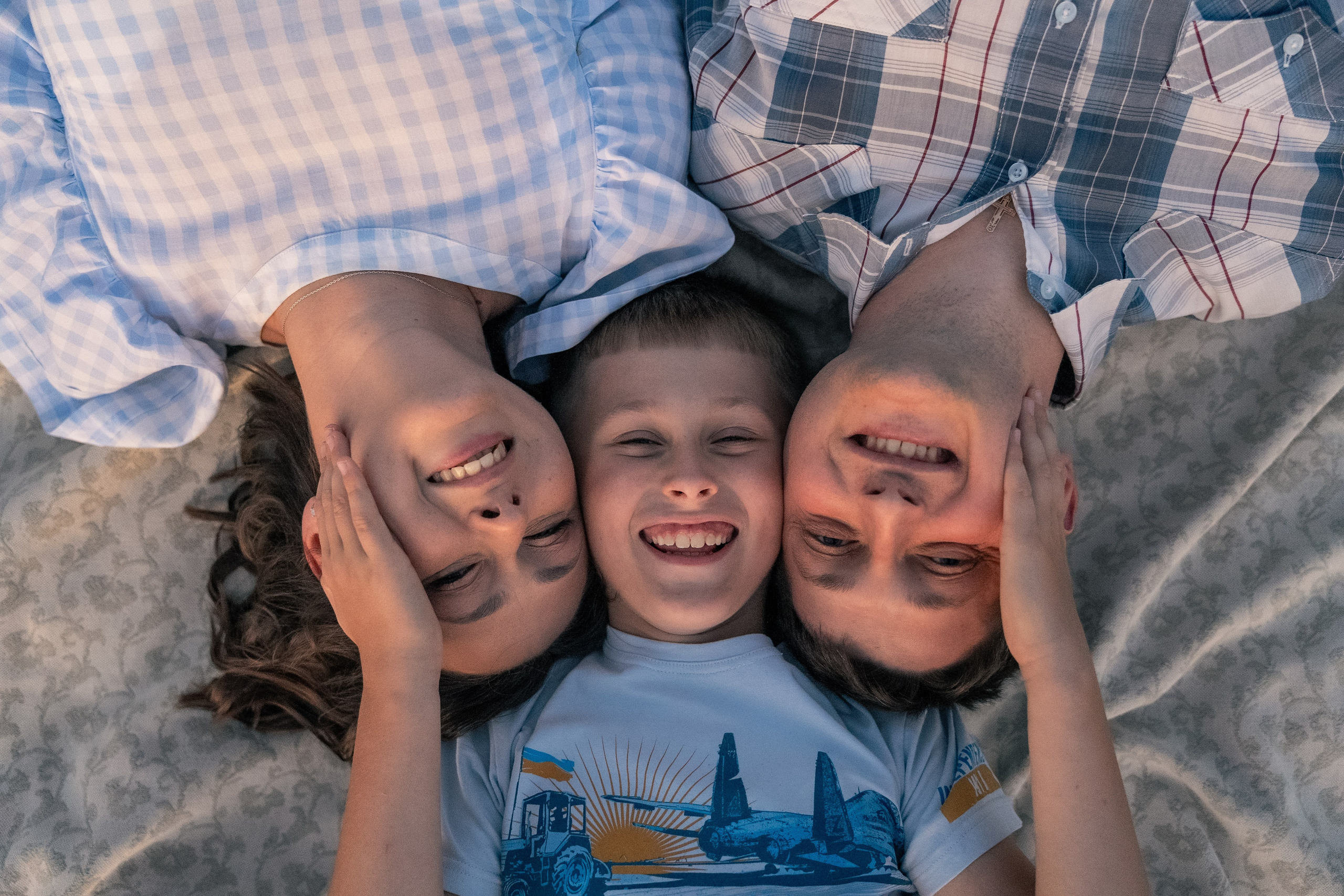 Сімейна фотосесія на Трухановому острові. Сімейний фотограф Київ Наталія Шкаврон