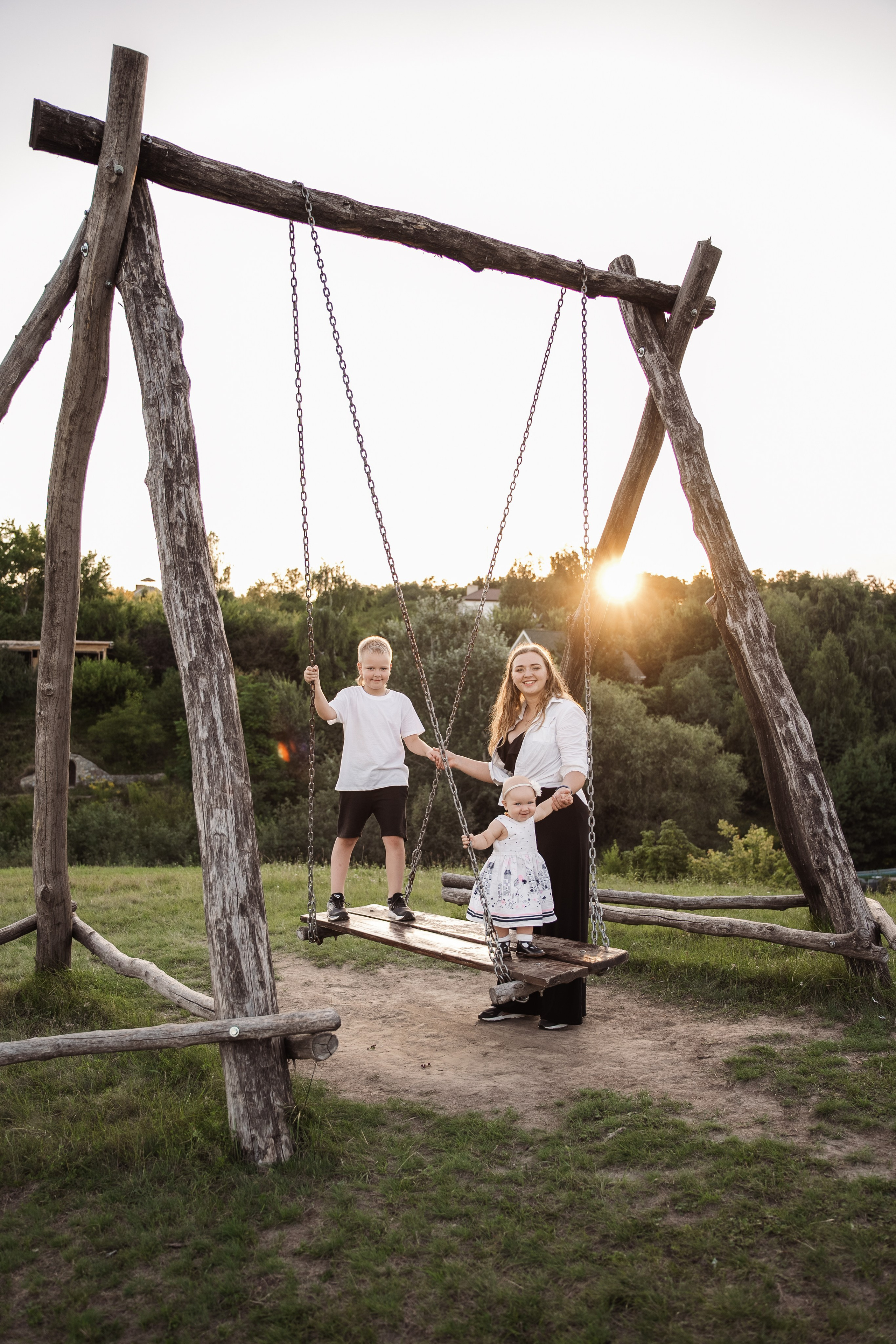 Святкування 1-го дня народження на овечій фермі. Family photographer in Kiev Natalia Shkavron