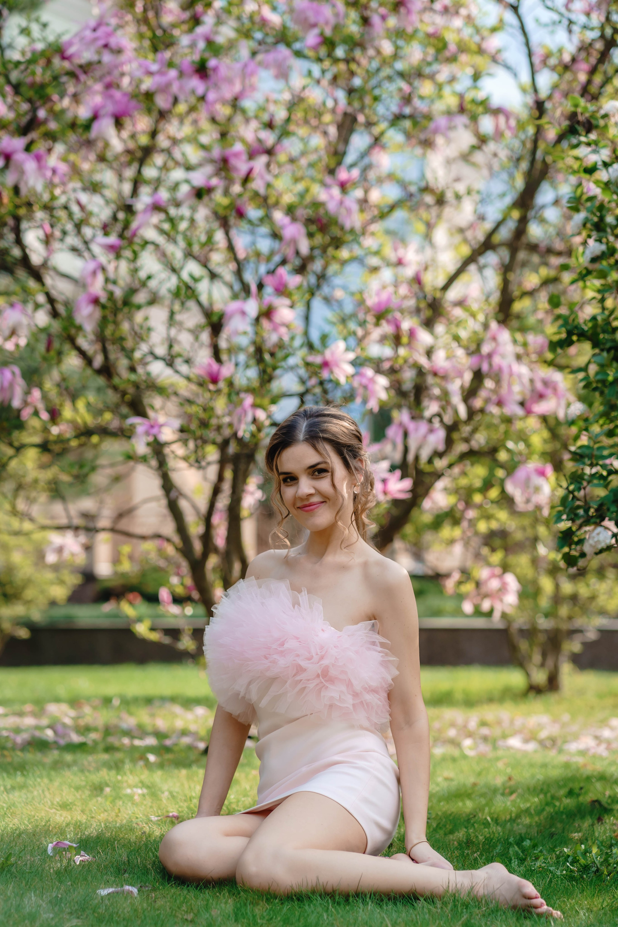 Фотосесія в магноліях. Сімейний фотограф Київ Наталія Шкаврон