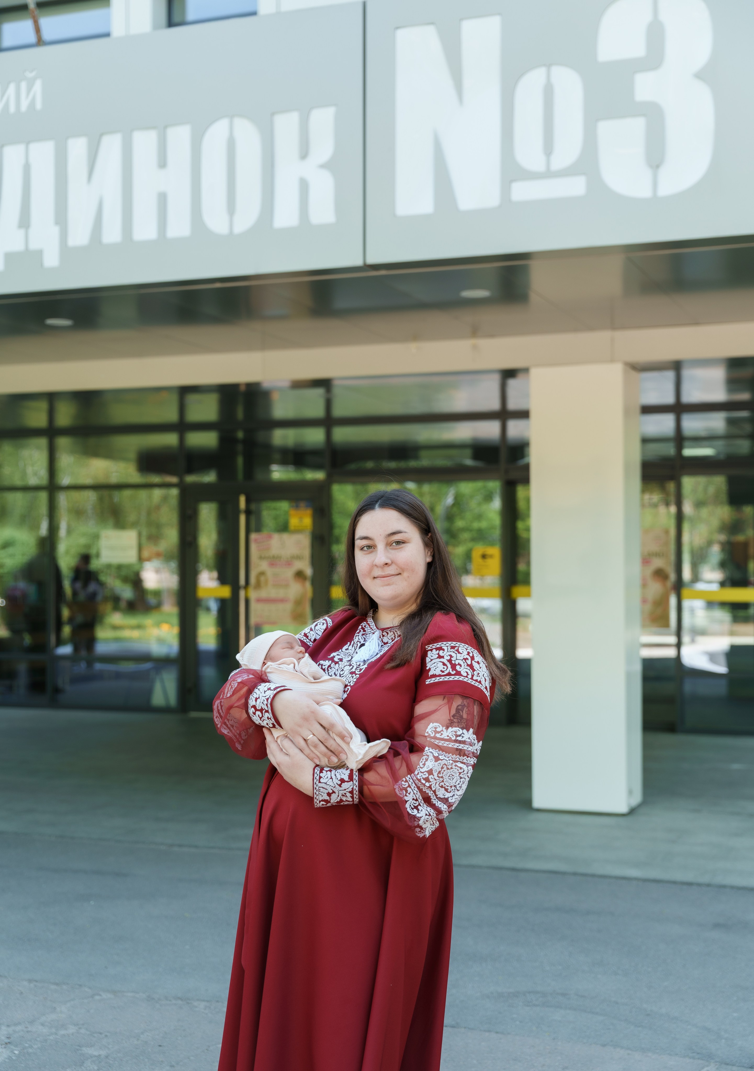 Виписка з пологового №3. Сімейний фотограф Київ Наталія Шкаврон