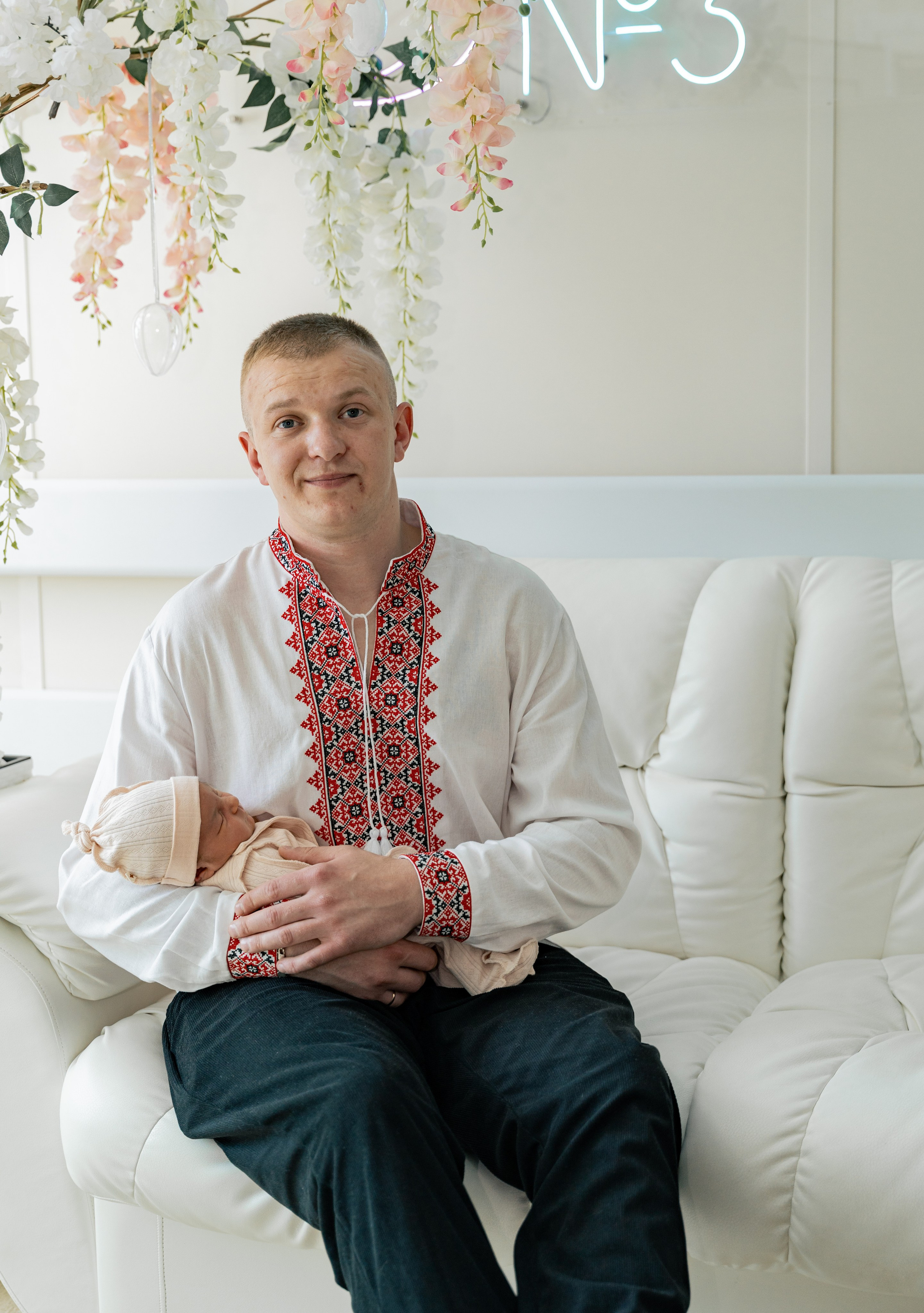 Виписка з пологового №3. Сімейний фотограф Київ Наталія Шкаврон