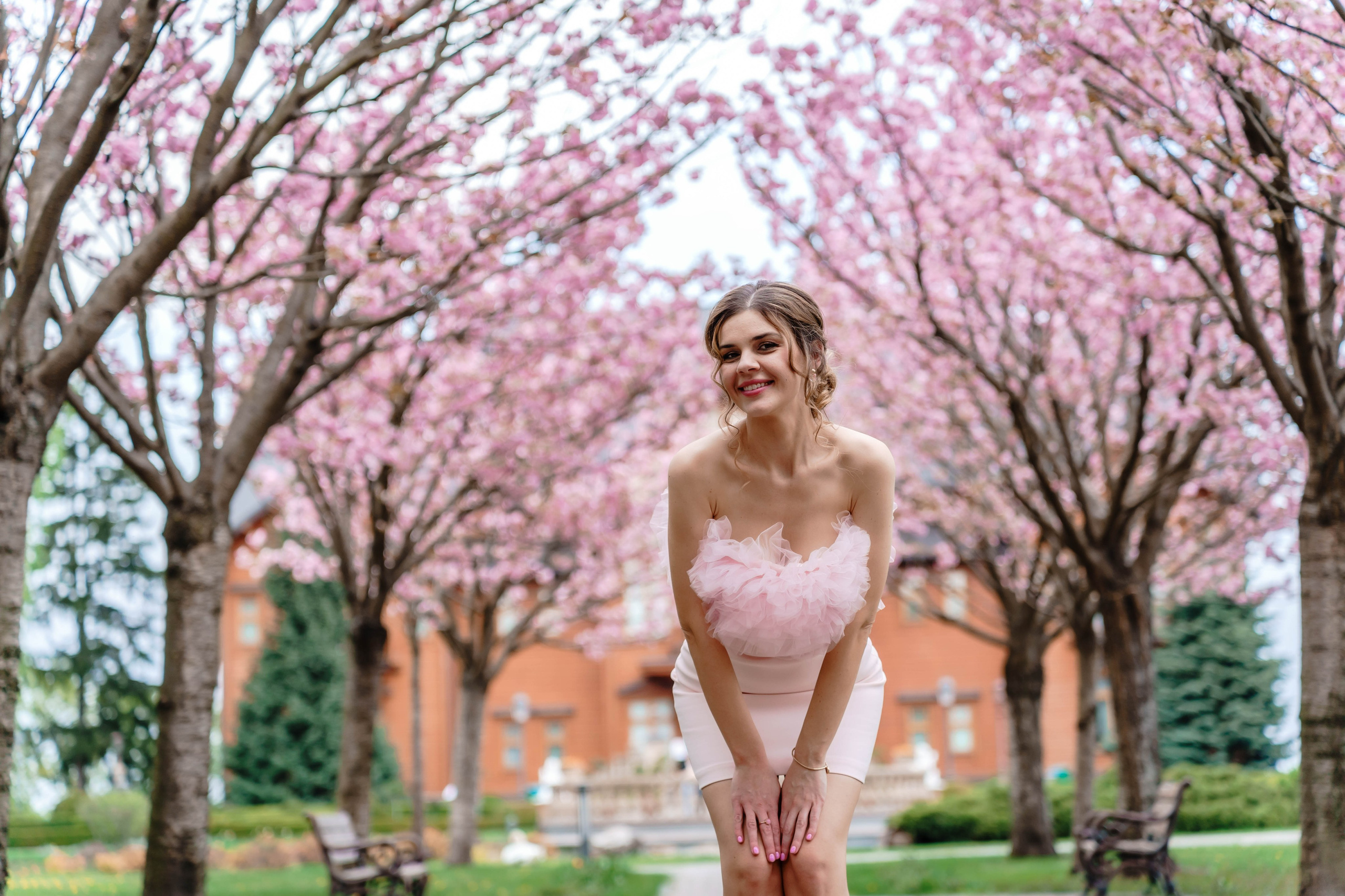 Фотосесія в сакурах. Family photographer in Kiev Natalia Shkavron