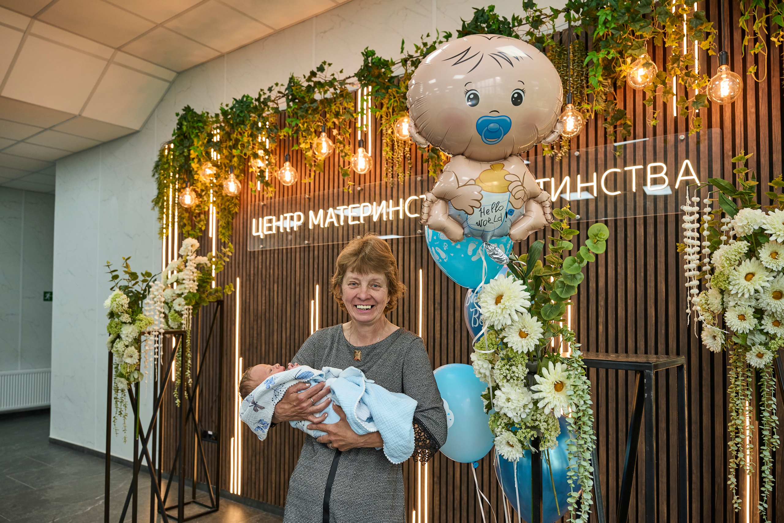 Виписка з пологового №3. Family photographer in Kiev Natalia Shkavron