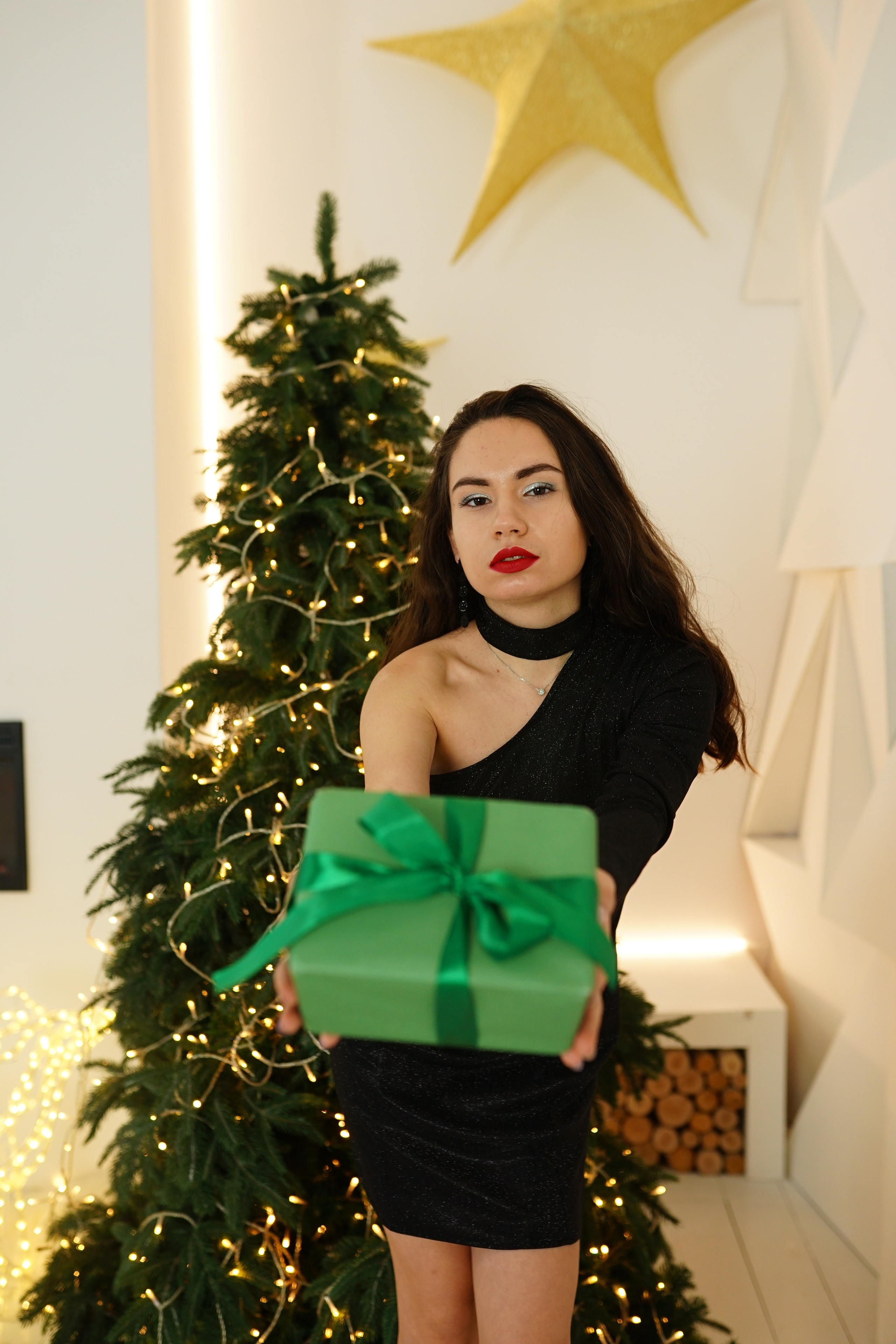 Індивідуальна новорчіна фотосесія в студії. Сімейний фотограф Київ Наталія Шкаврон