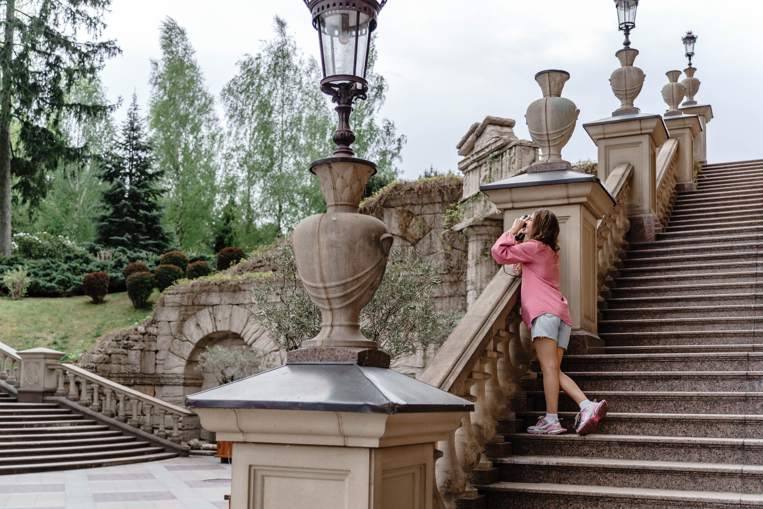 Фотосесія в сакурах. Family photographer in Kiev Natalia Shkavron