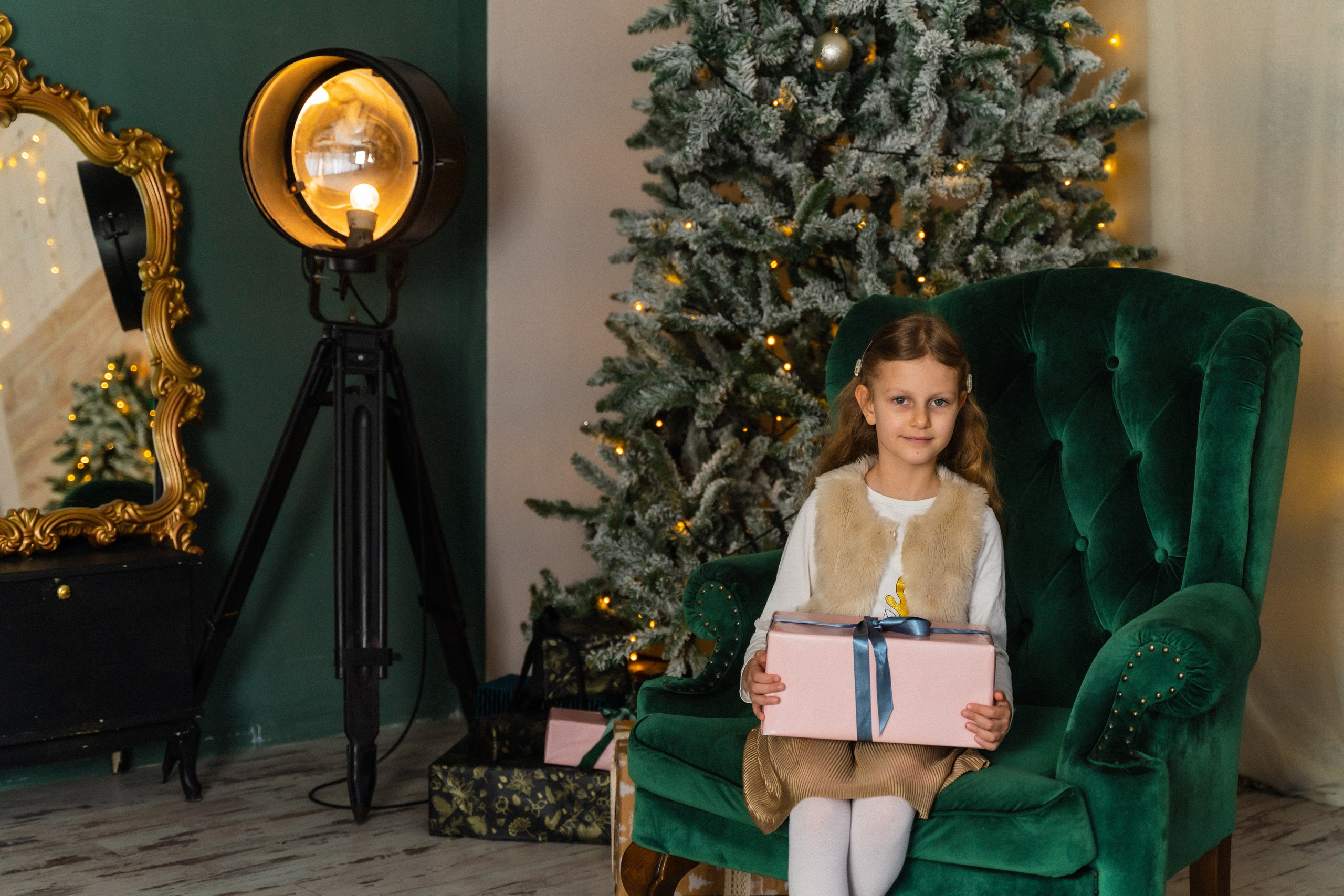 Новорічна фотосесія мама і доня. Сімейний фотограф Київ Наталія Шкаврон