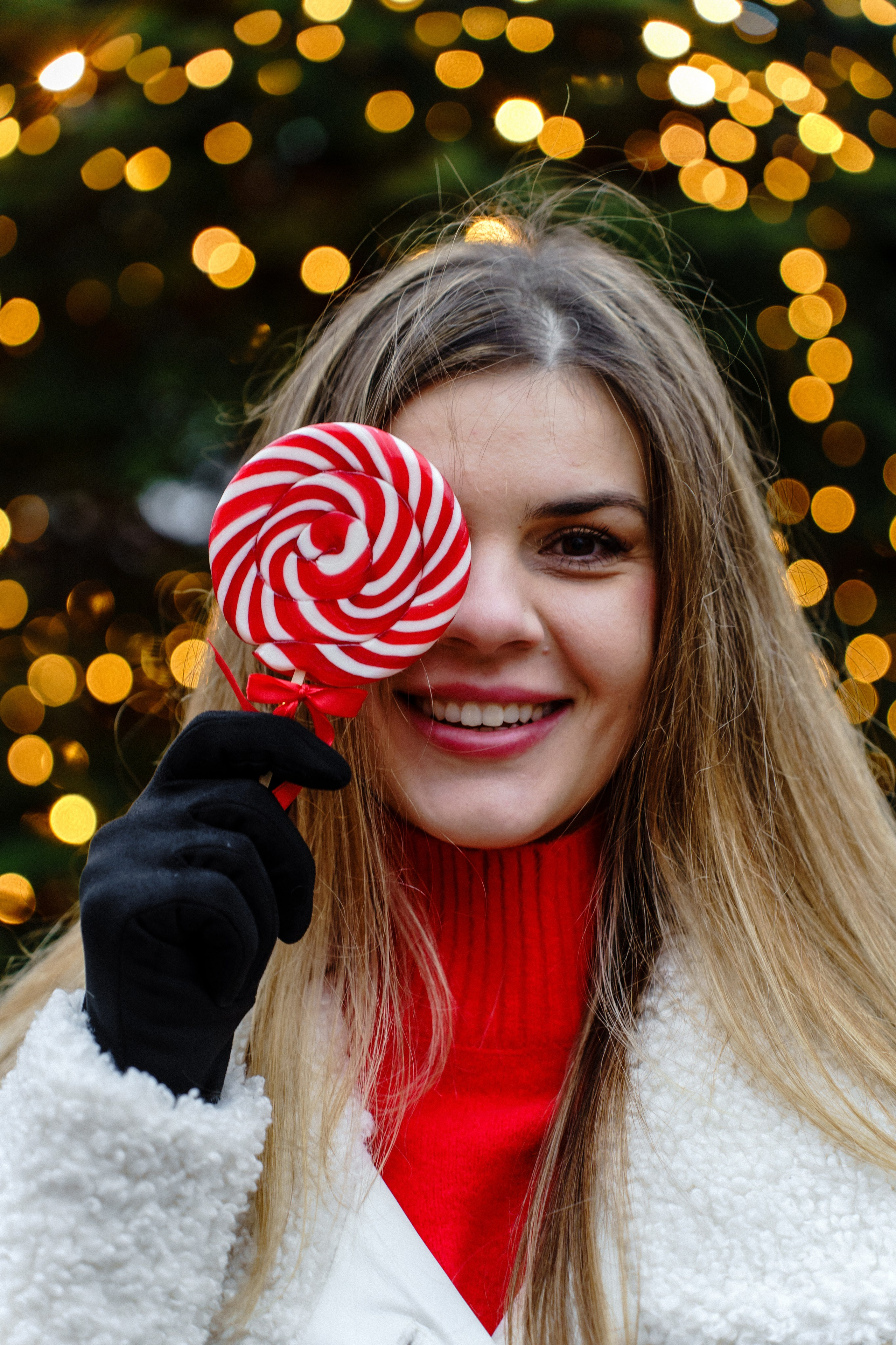 Новорічна індивідуальна фотосесія на ВДНГ. Сімейний фотограф Київ Наталія Шкаврон