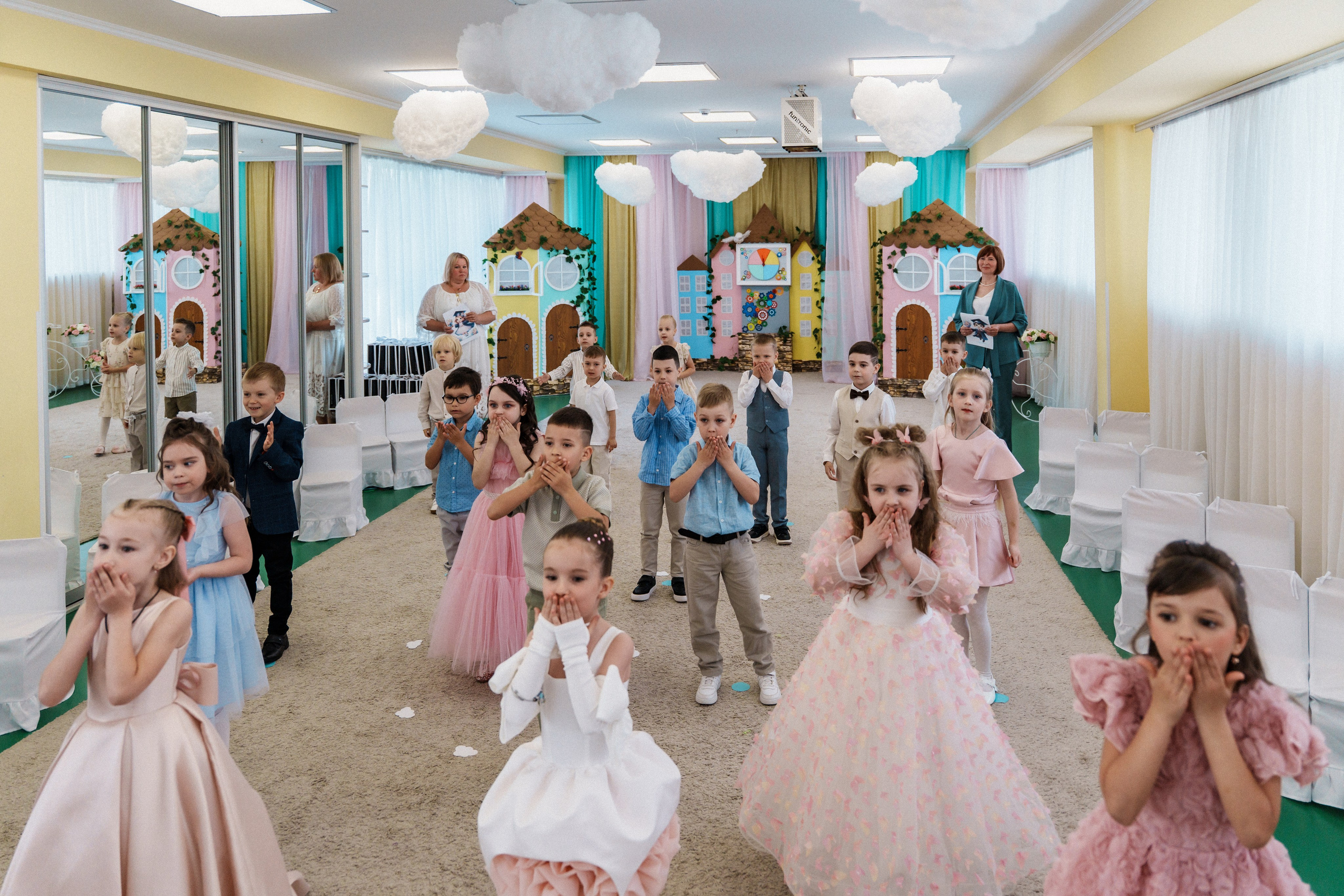 Випускний у садку. Сімейний фотограф Київ Наталія Шкаврон