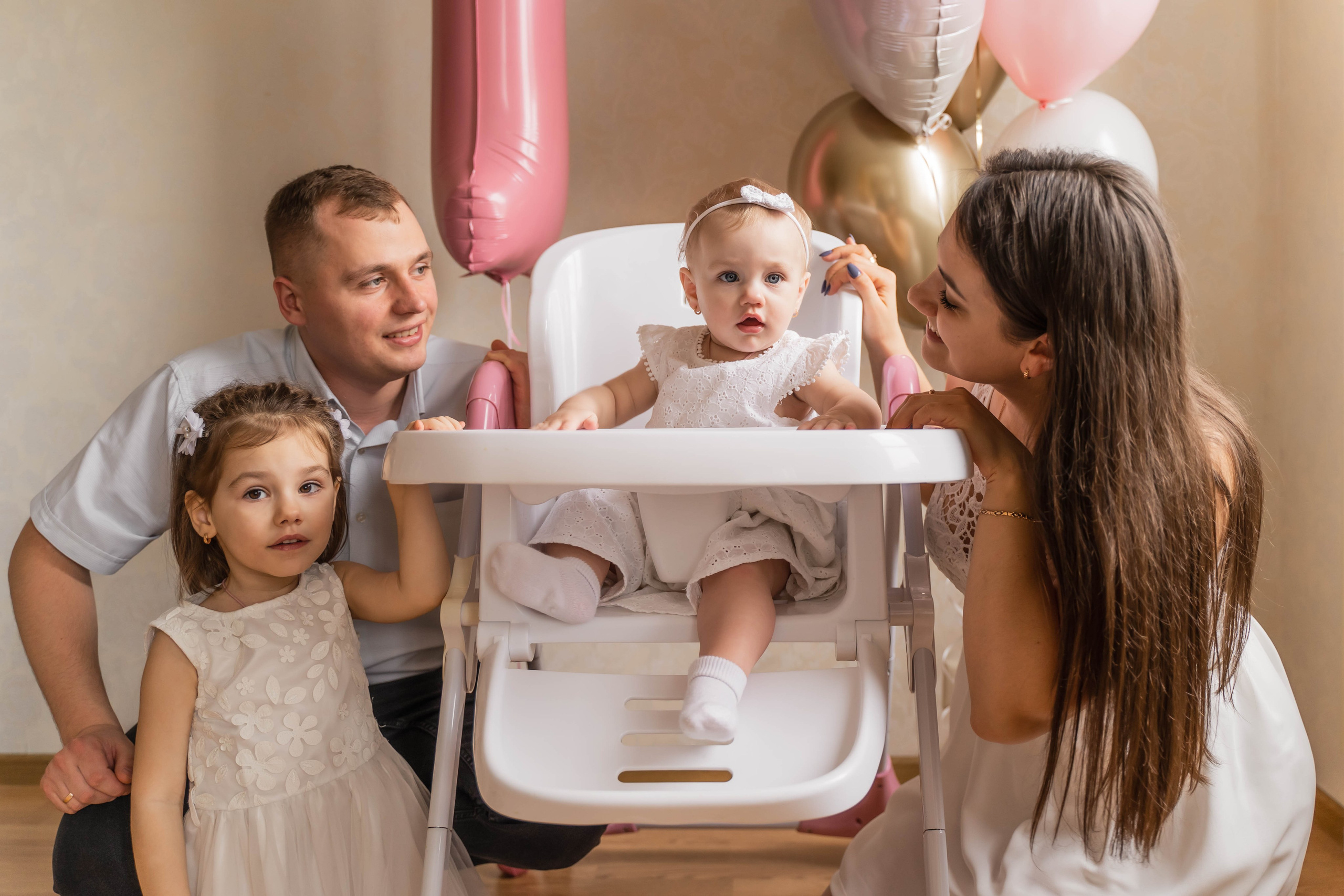Святкування 1-го дня народження вдома. Family photographer in Kiev Natalia Shkavron