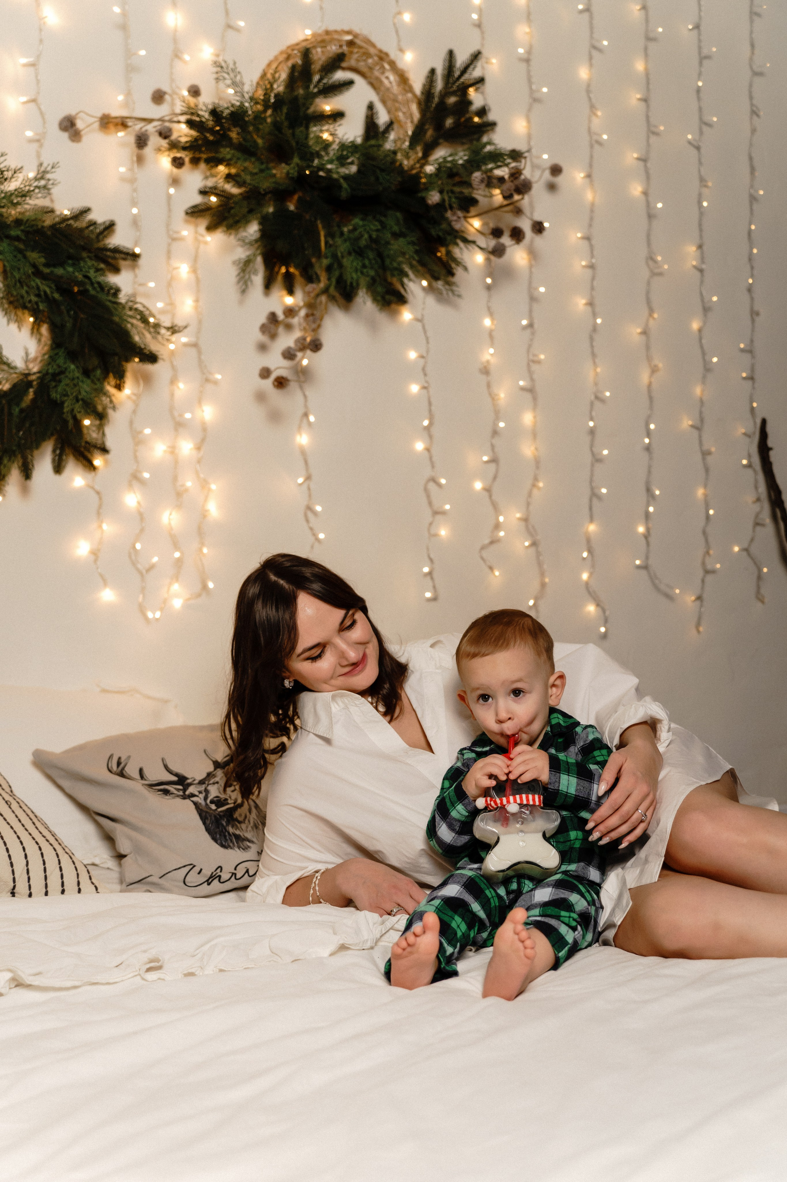 Новорічна фотосесія мами та сина. Family photographer in Kiev Natalia Shkavron