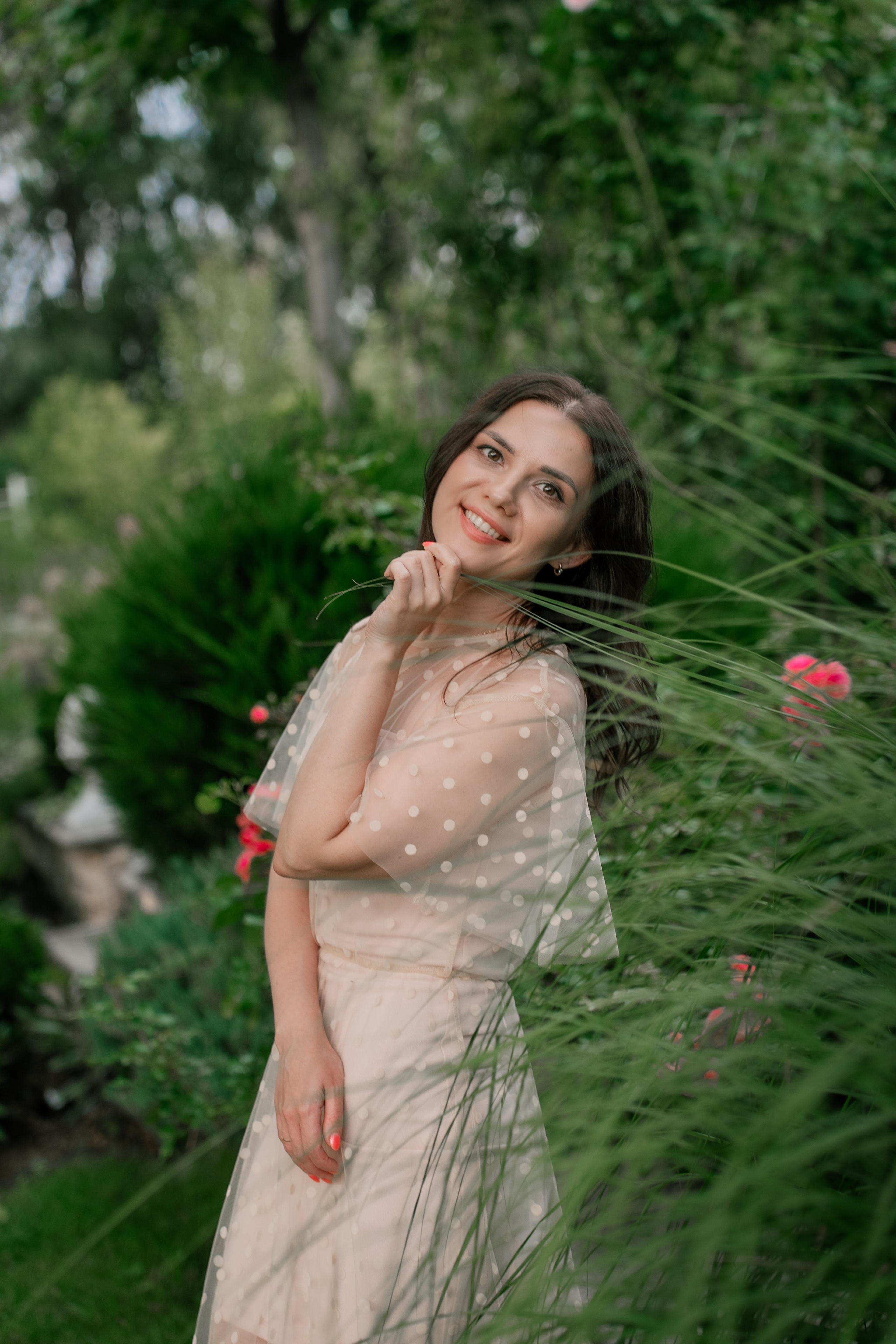 Фотосеся індивідуальна в гортензіях. Сімейний фотограф Київ Наталія Шкаврон