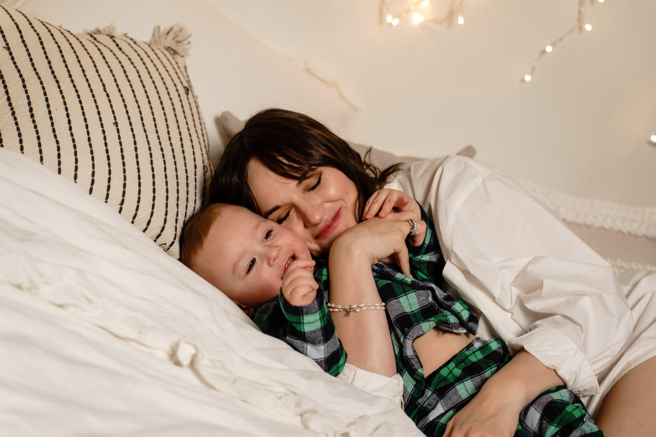 Новорічна фотосесія мами та сина. Family photographer in Kiev Natalia Shkavron