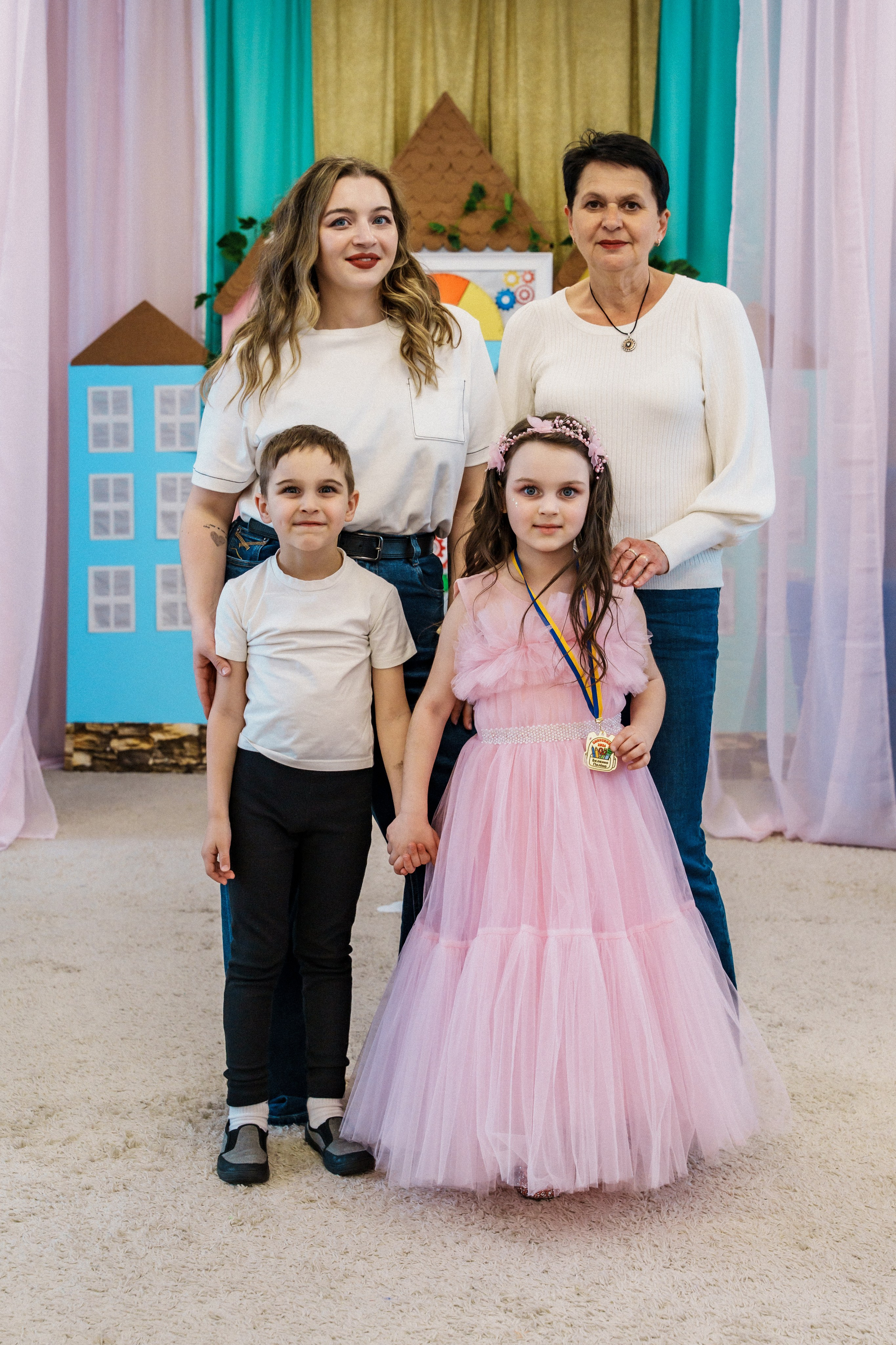 Випускний у садку. Сімейний фотограф Київ Наталія Шкаврон