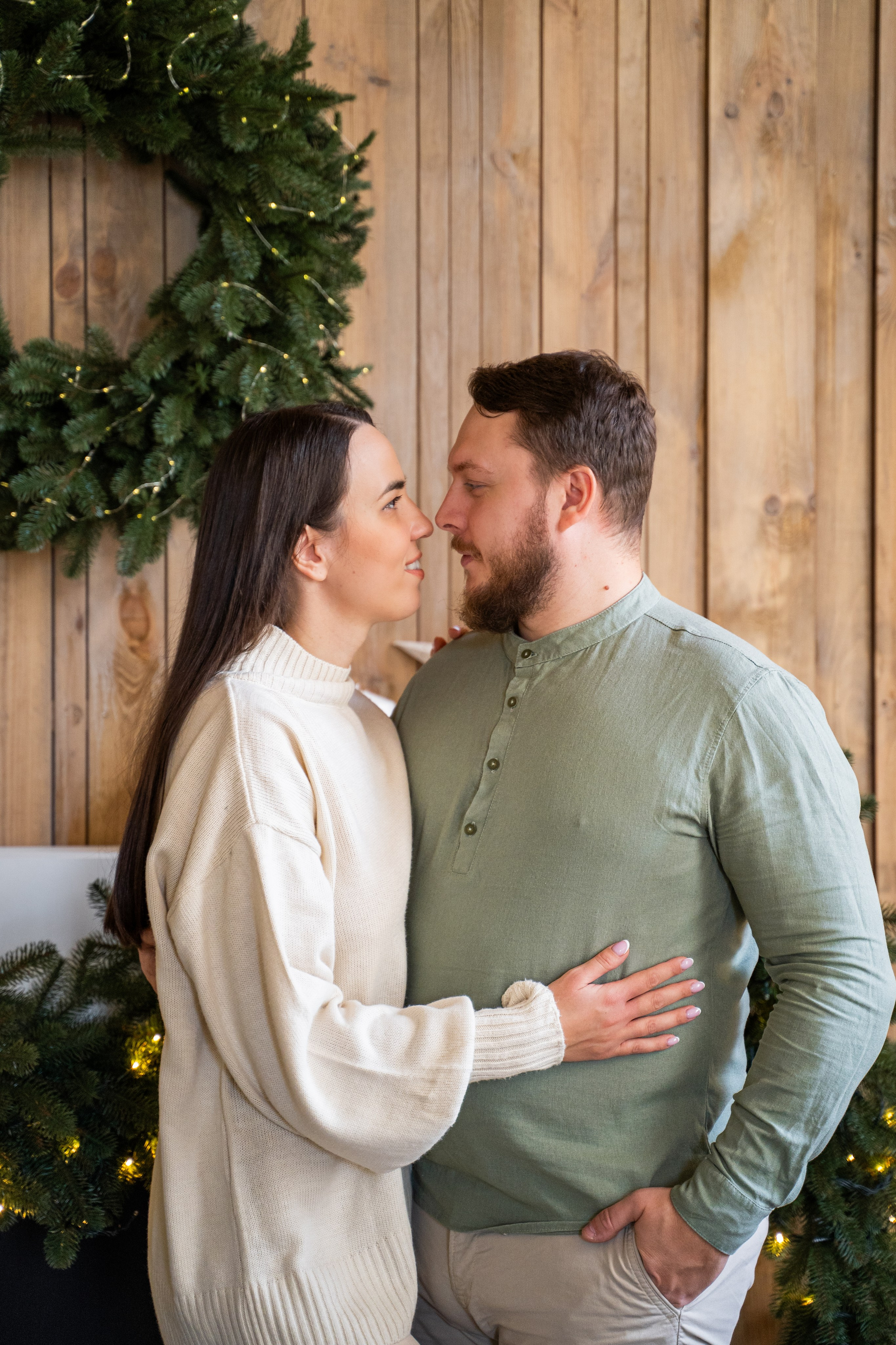 Сімейна новорічна фотосесія в студїі. Сімейний фотограф Київ Наталія Шкаврон